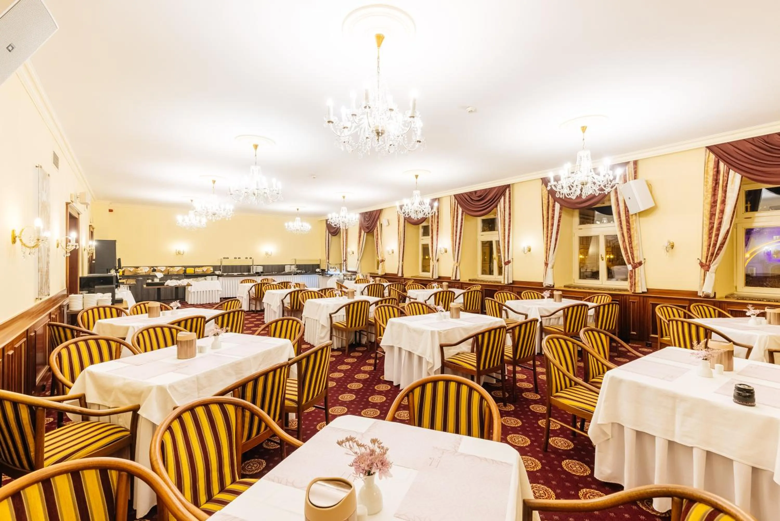 Breakfast in Grandhotel Zvon