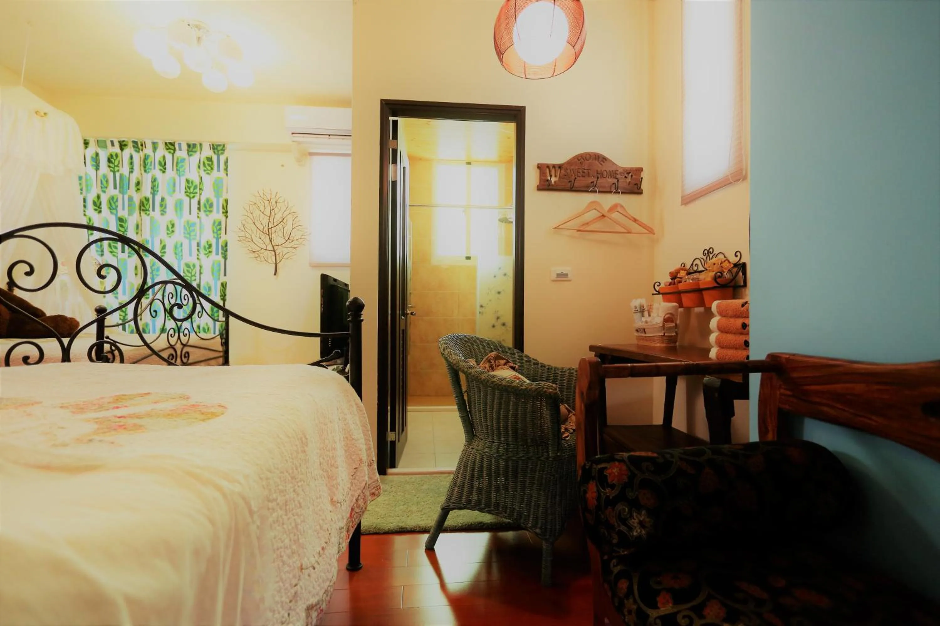 Decorative detail in Hualien Paris Home B&B