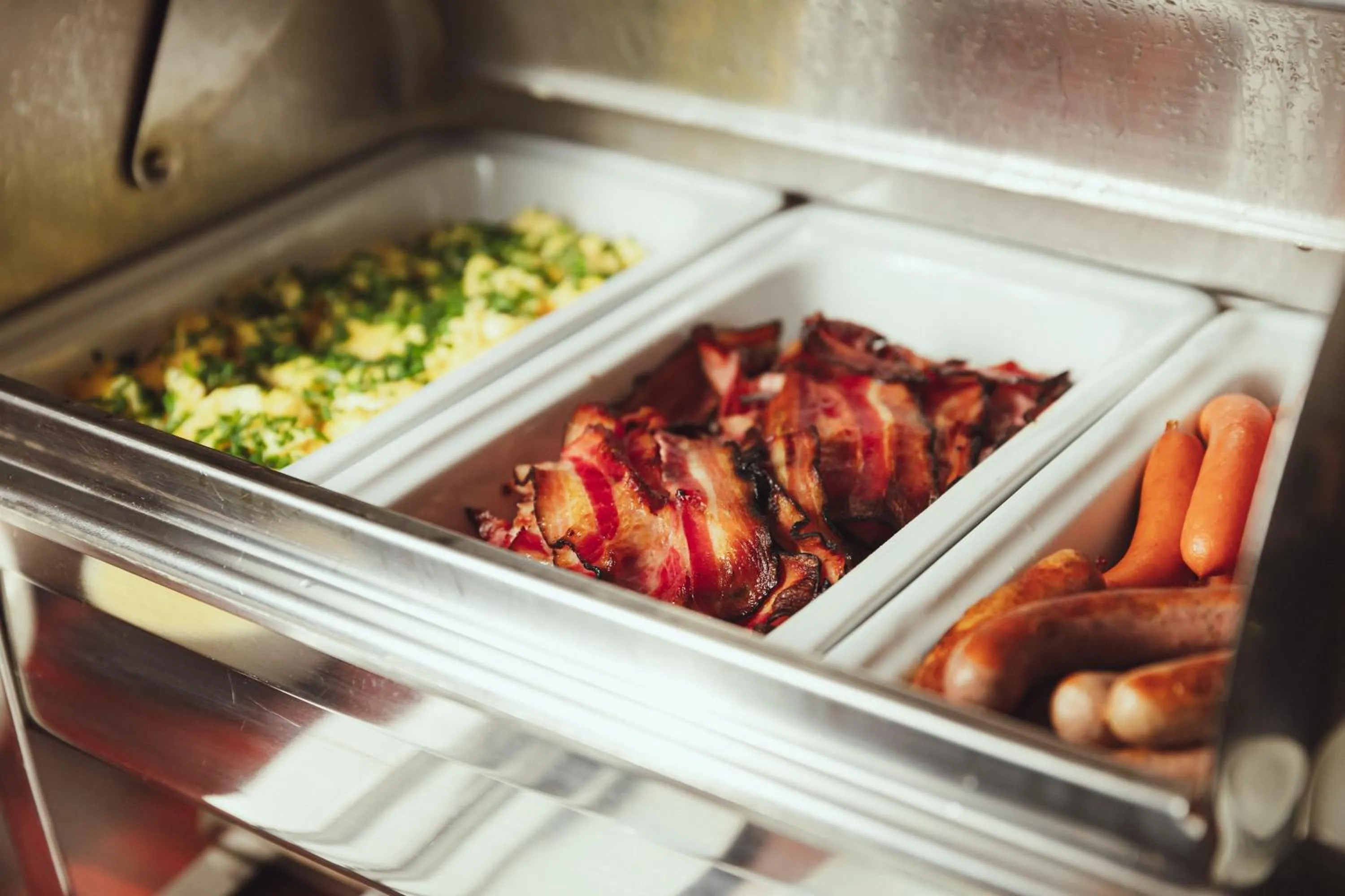 Breakfast in Amigo City Centre