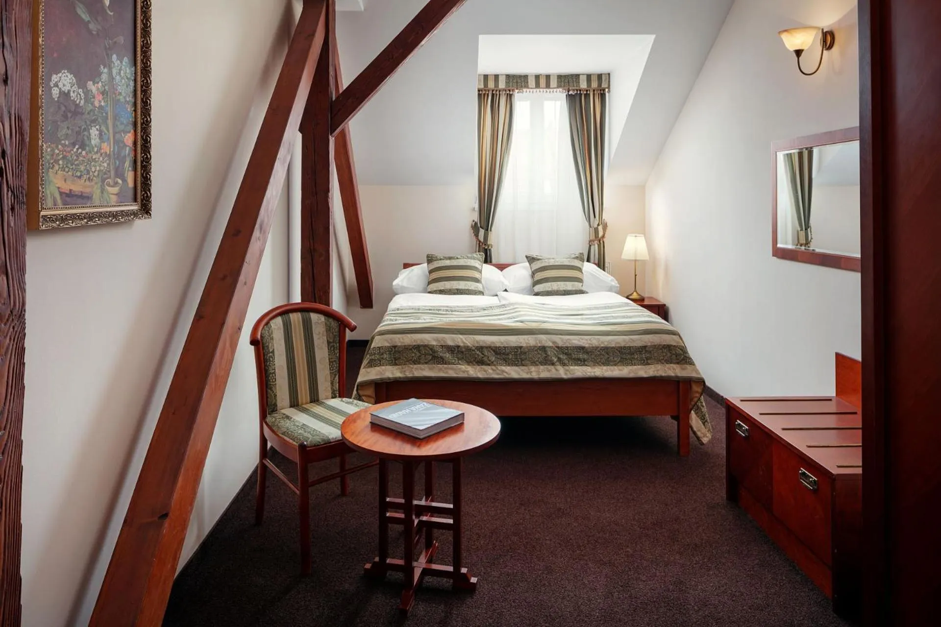 Bed in Amigo City Centre