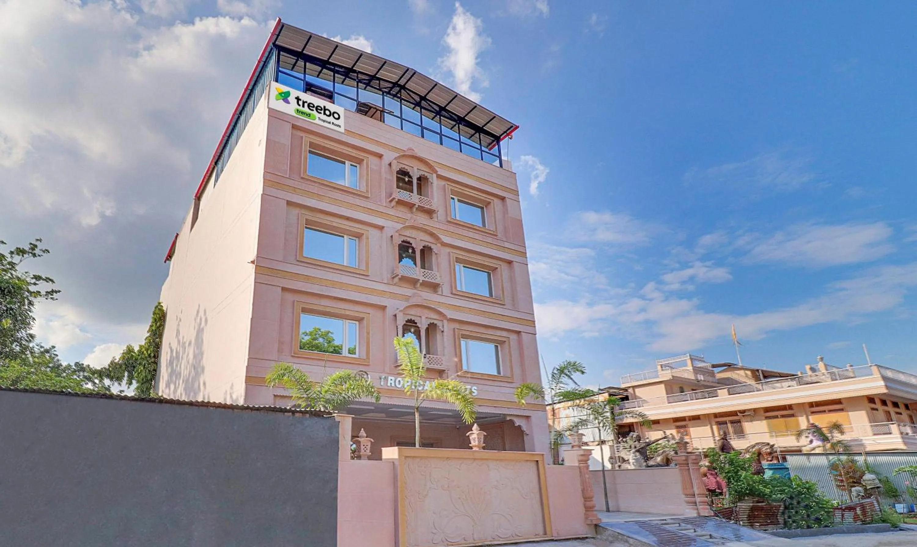 Property building in Treebo Tropical Roots, Bhupatwala Haridwar