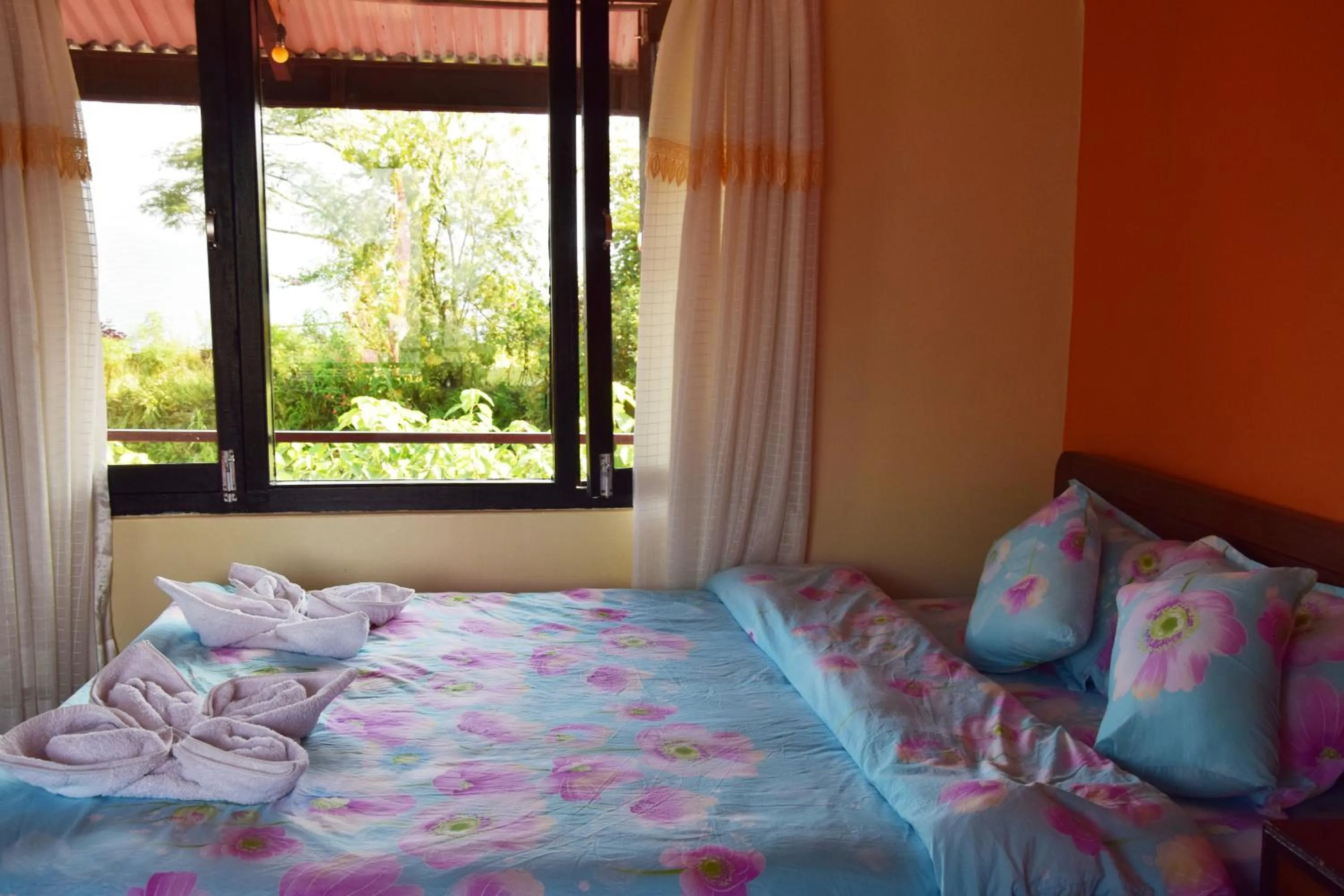 Bedroom, Bed in Siddhartha Garden Ayurveda