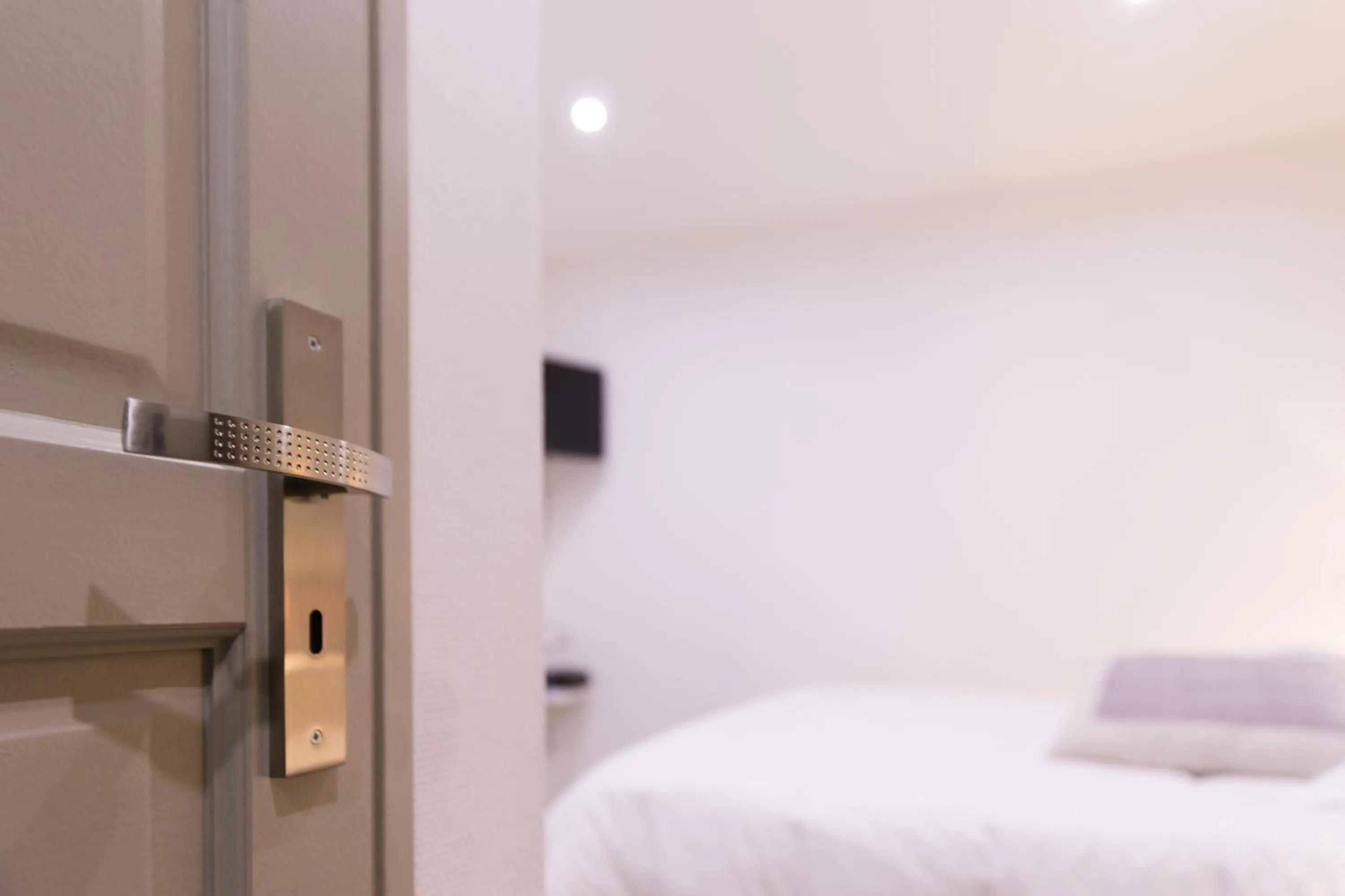 Decorative detail, Bed in Appartements Orfèvres Cathédrale