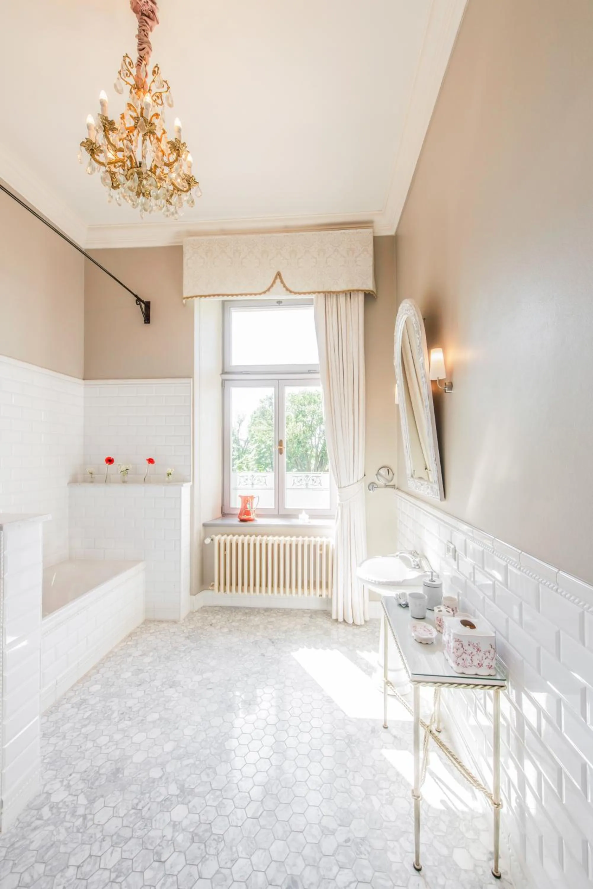 Bathroom in Chateau Mcely