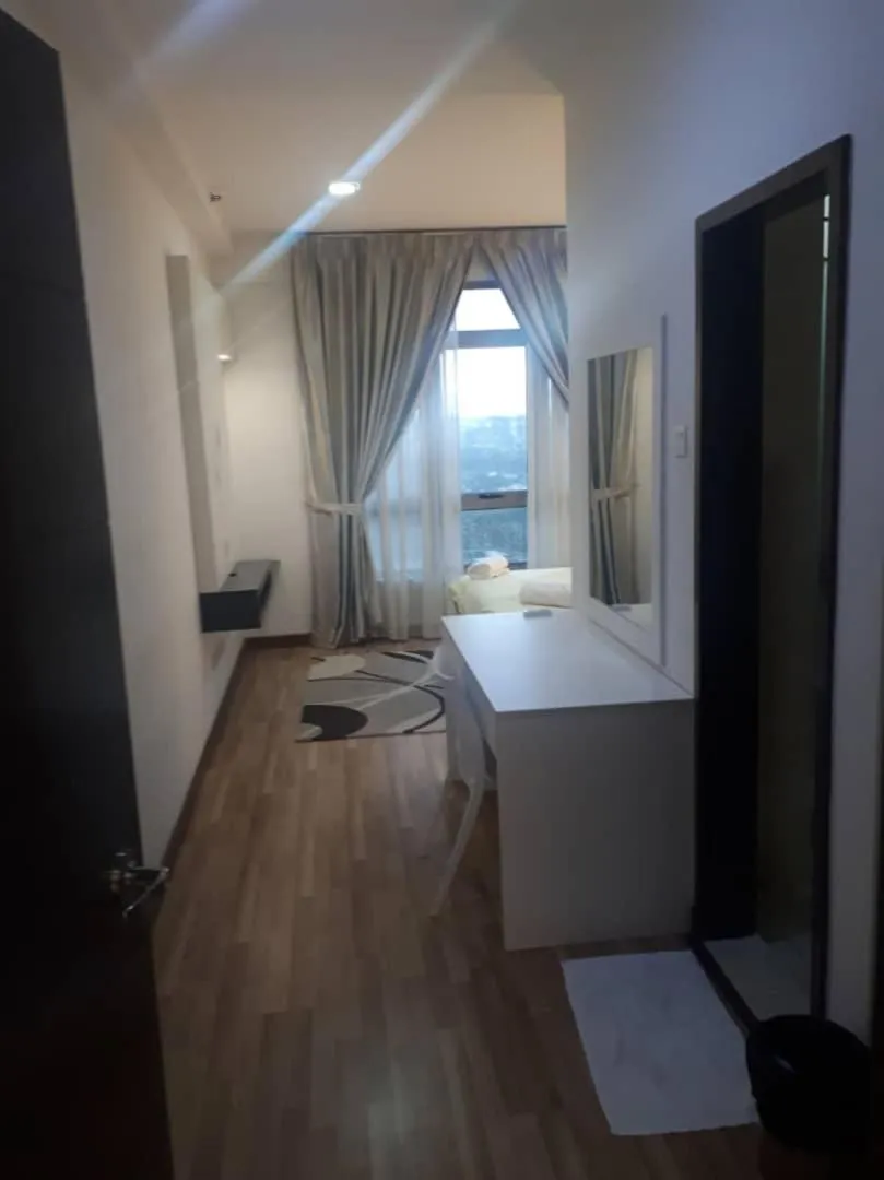 Shaftsbury Residence Cyberjaya with free parking & Netflix