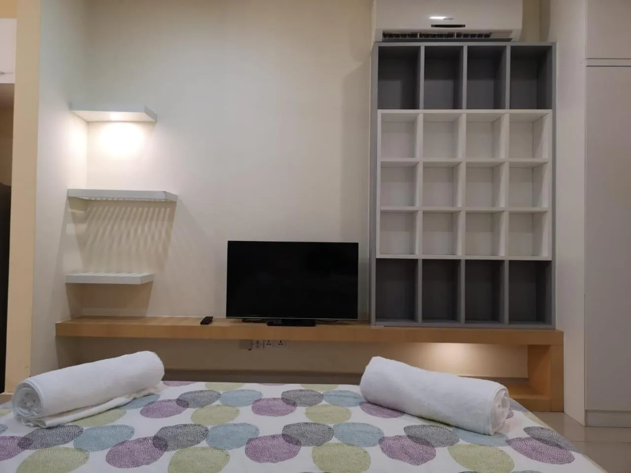 Shaftsbury Residence Cyberjaya with free parking & Netflix