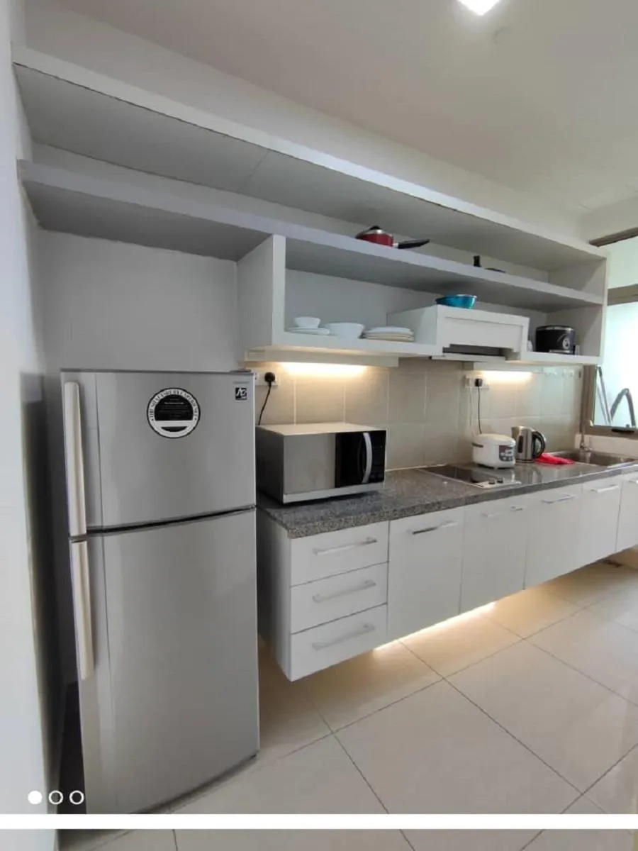 Shaftsbury Residence Cyberjaya with free parking & Netflix