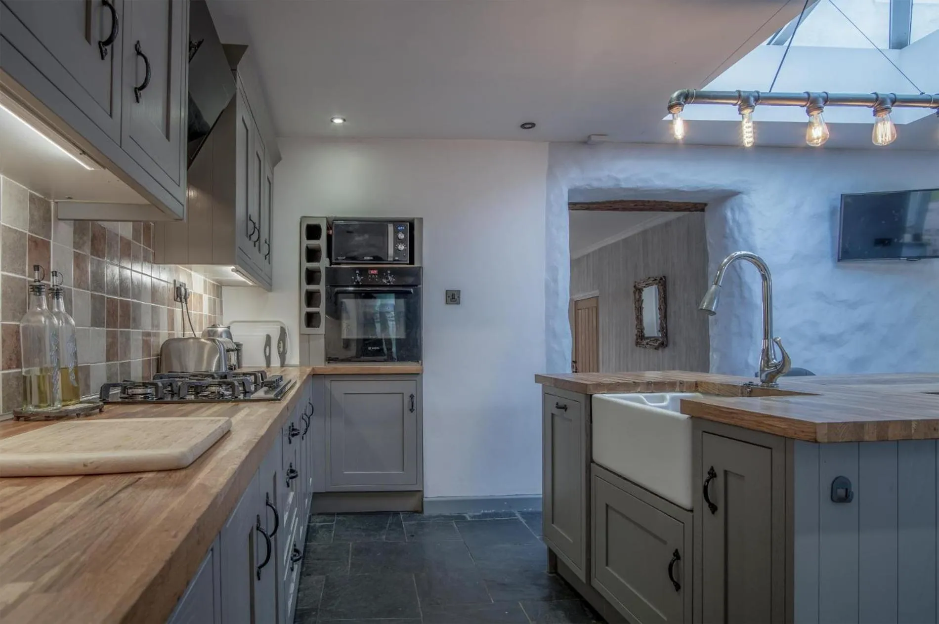 Floor plan in Cambrian Cottage - 3 Bedroom Cottage - Tenby