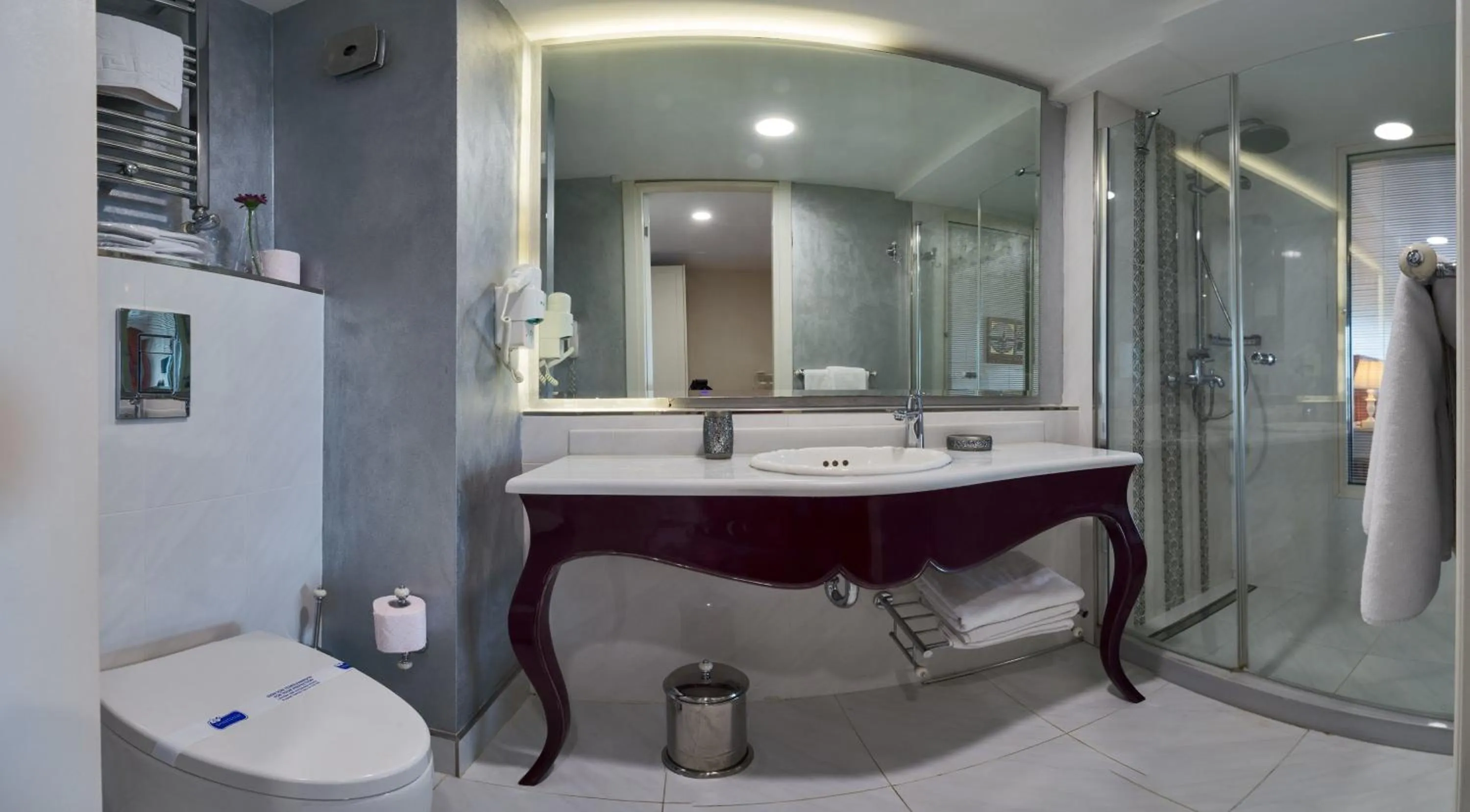 Bathroom in Suitel Bosphorus Taksim