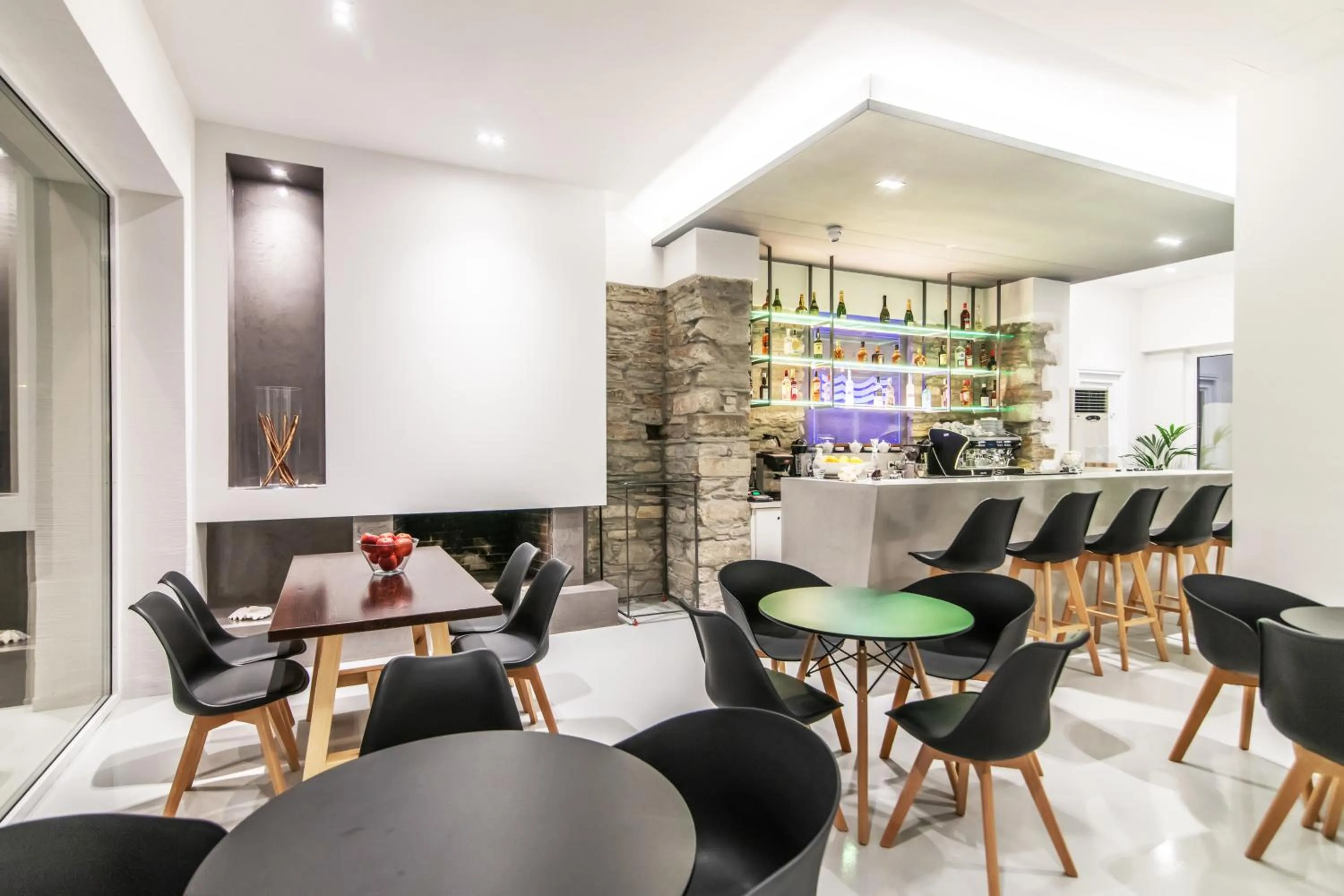 Lounge or bar in Byzantio City Hotel