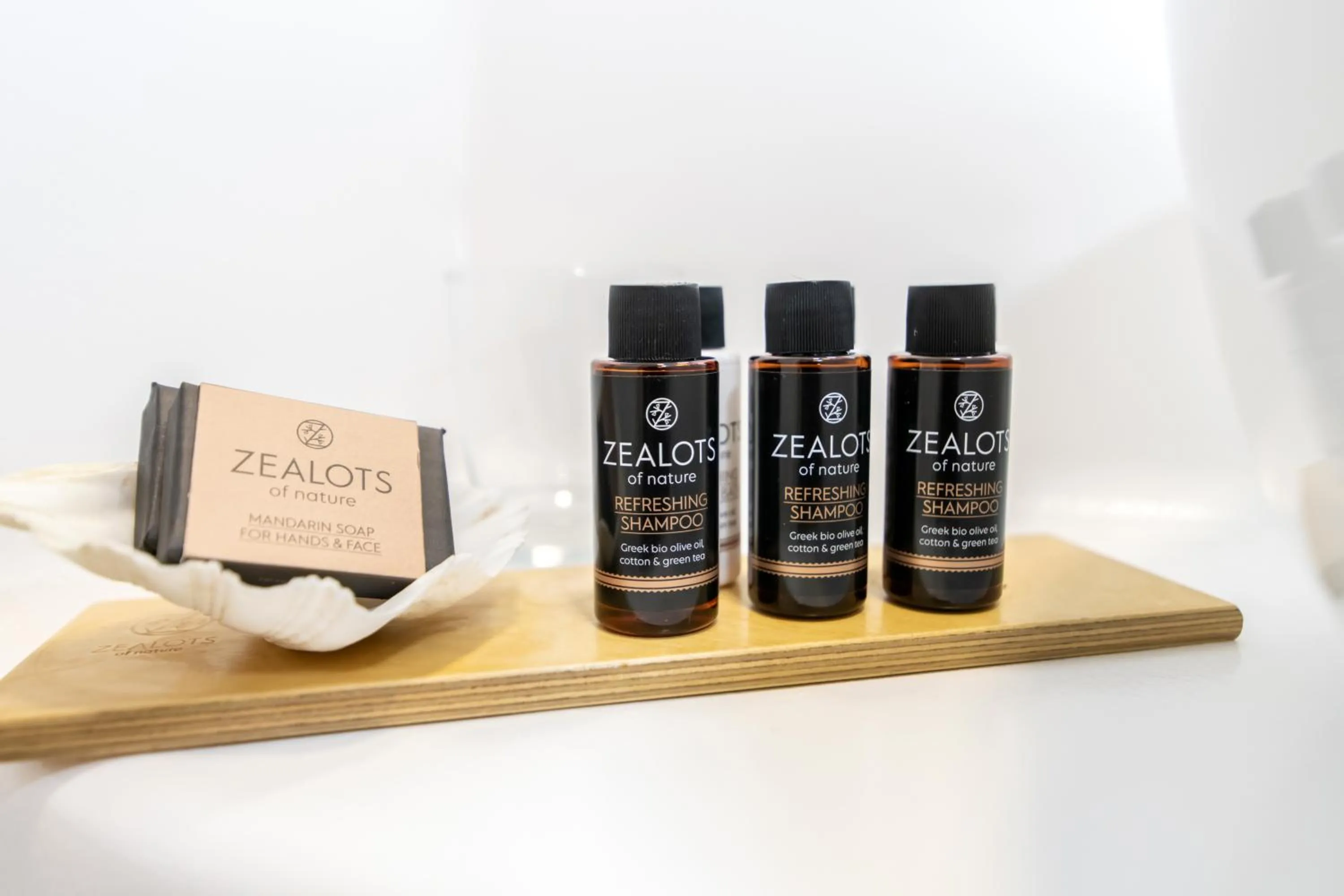 Bathroom in Byzantio City Hotel