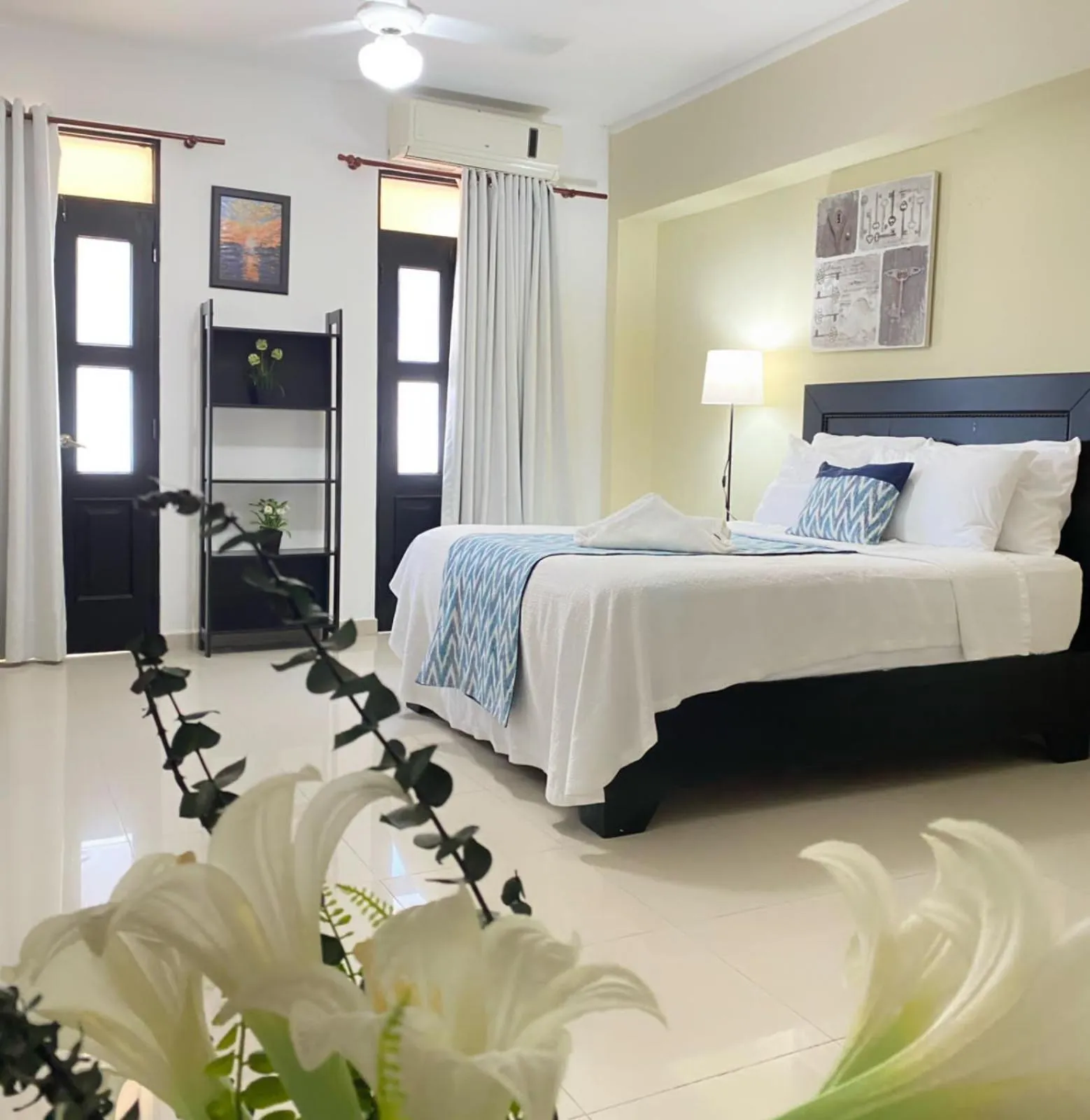 Photo of the whole room, Bed in RIG Casa Conde