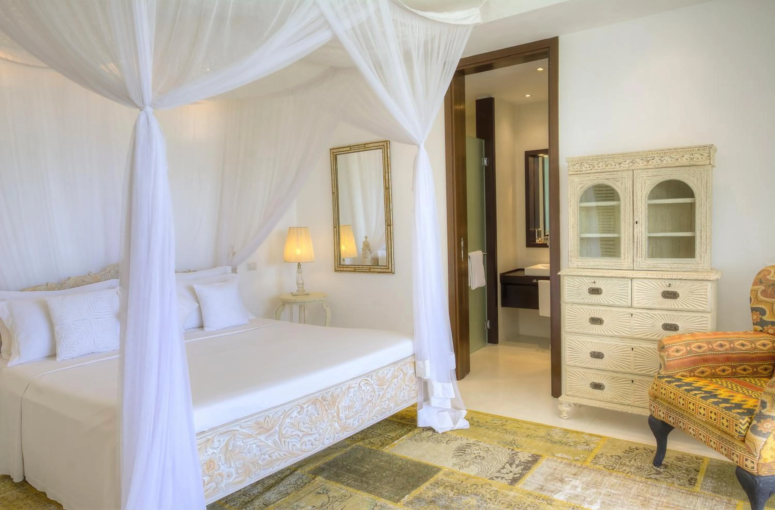 Bed in Billionaire Resort & Retreat Malindi