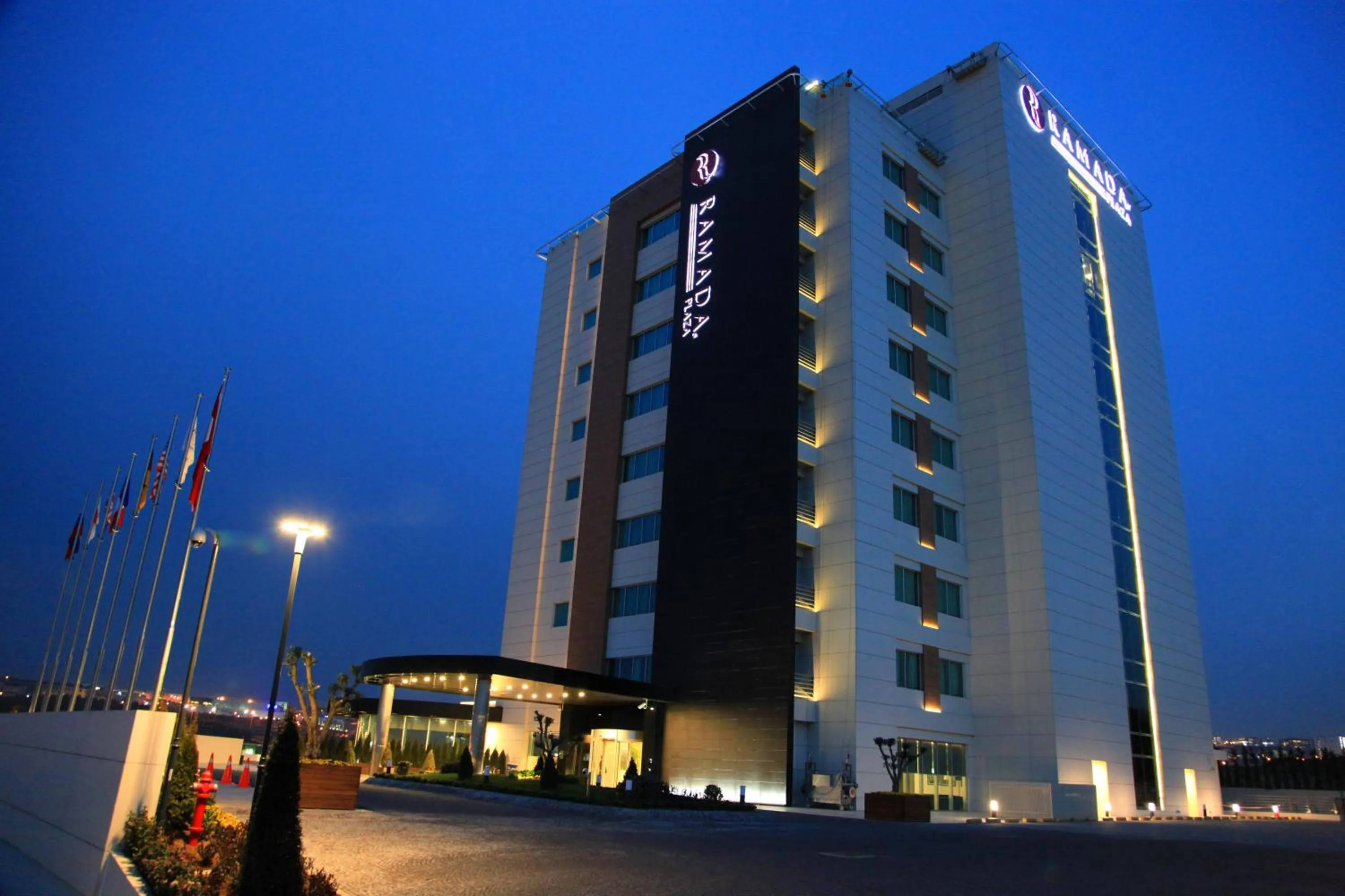 Property building in Ramada Plaza by Wyndham Istanbul Asia Airport