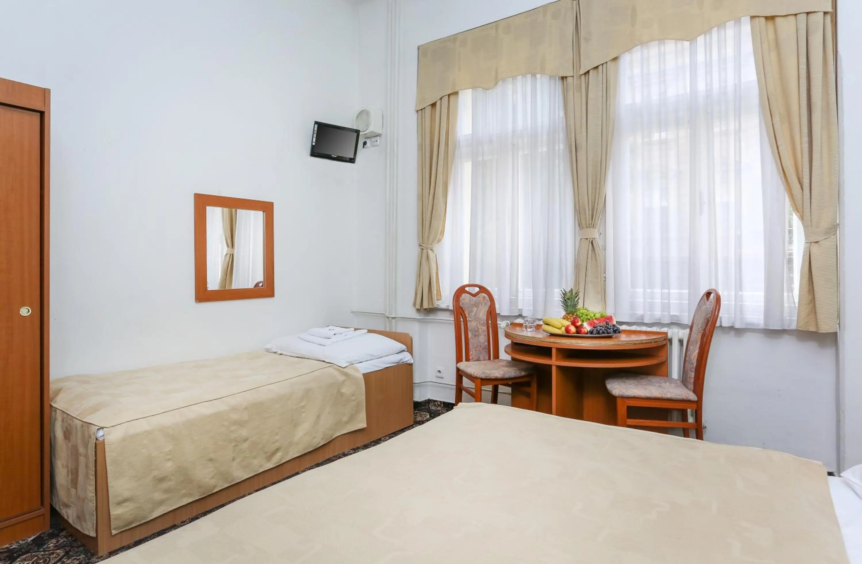 Bedroom in City Club Prague