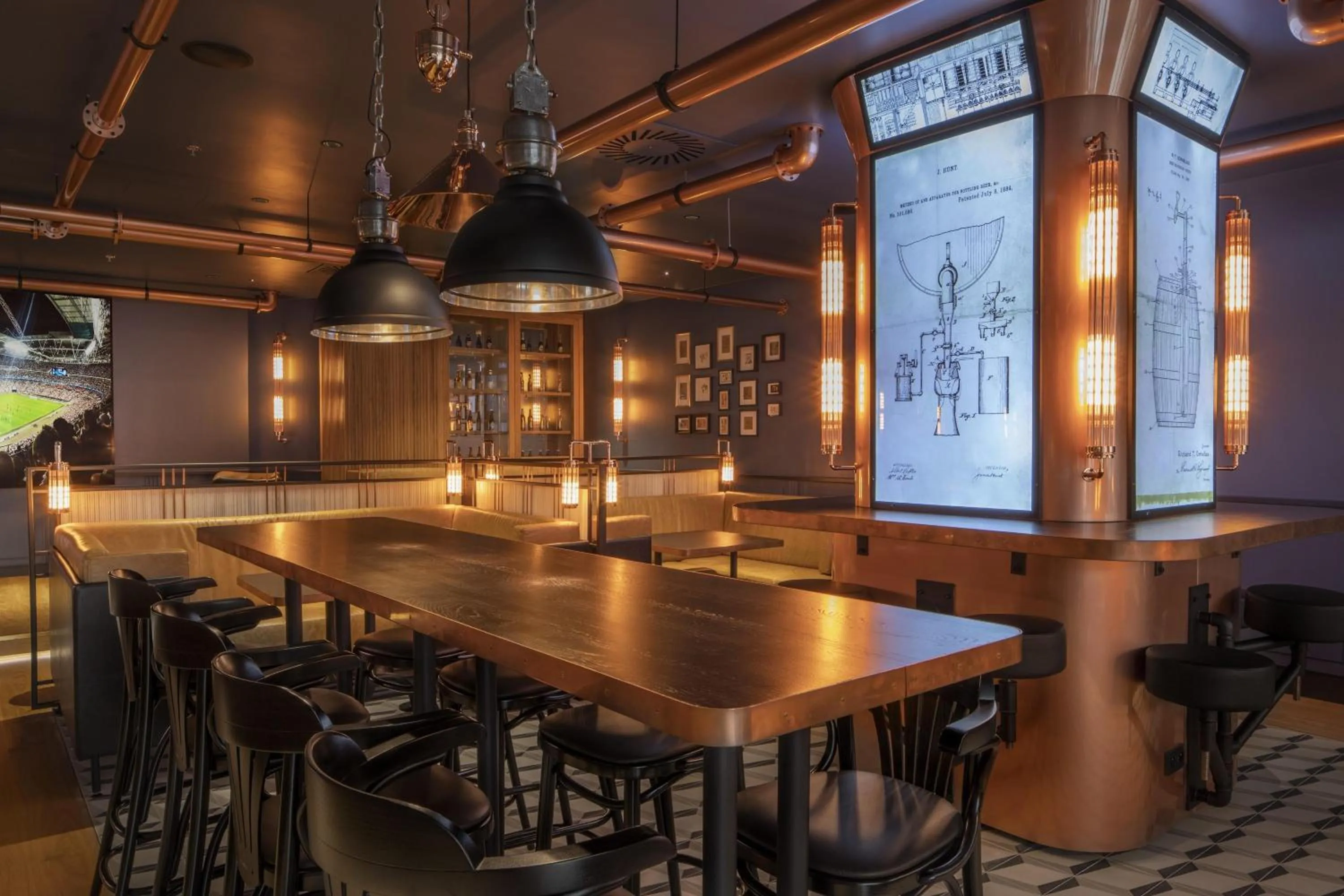 Lounge or bar in Hilton Prague Atrium