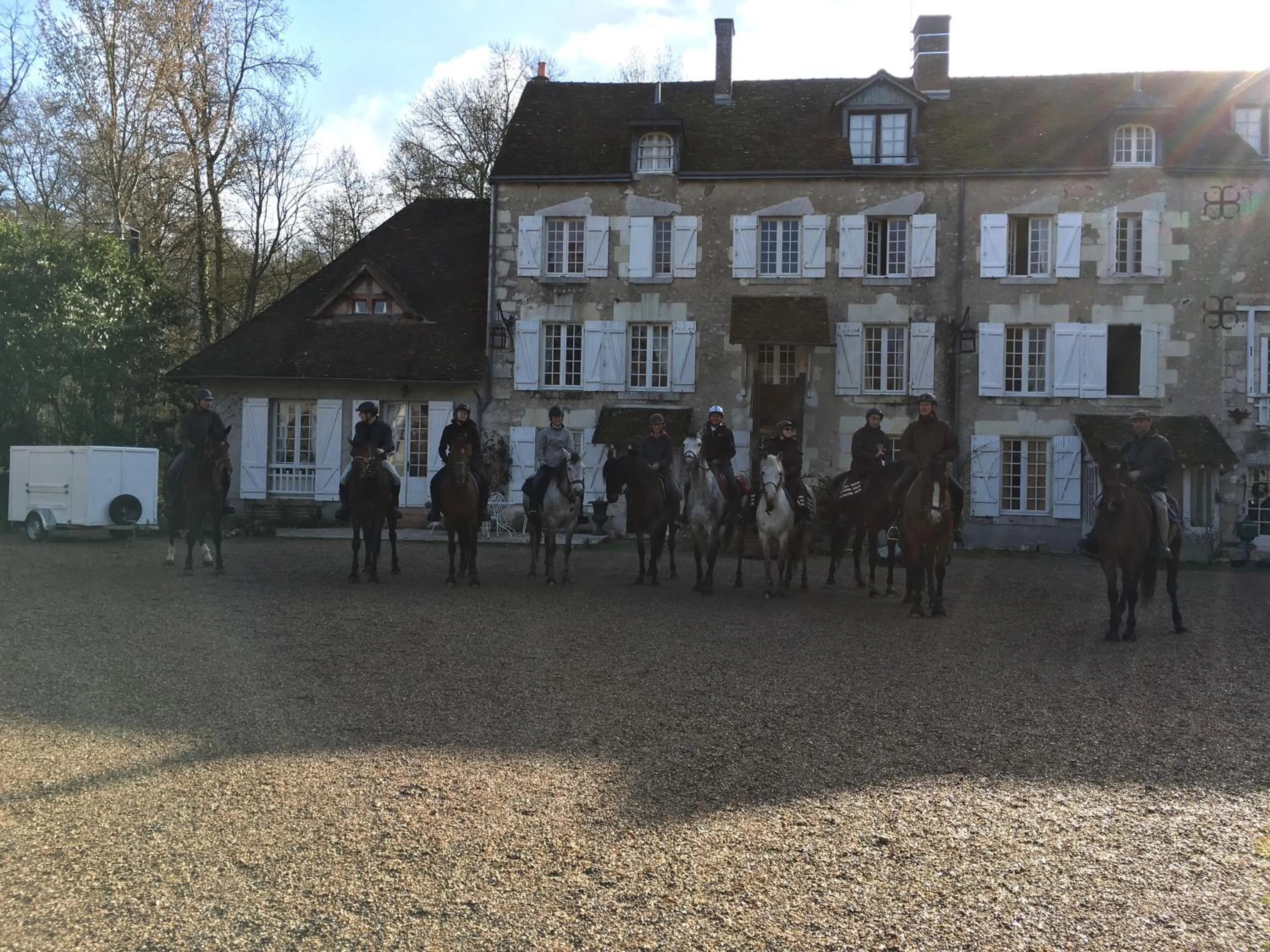 Horse-riding in Maison d'hôtes Moulin du Bas Pesé