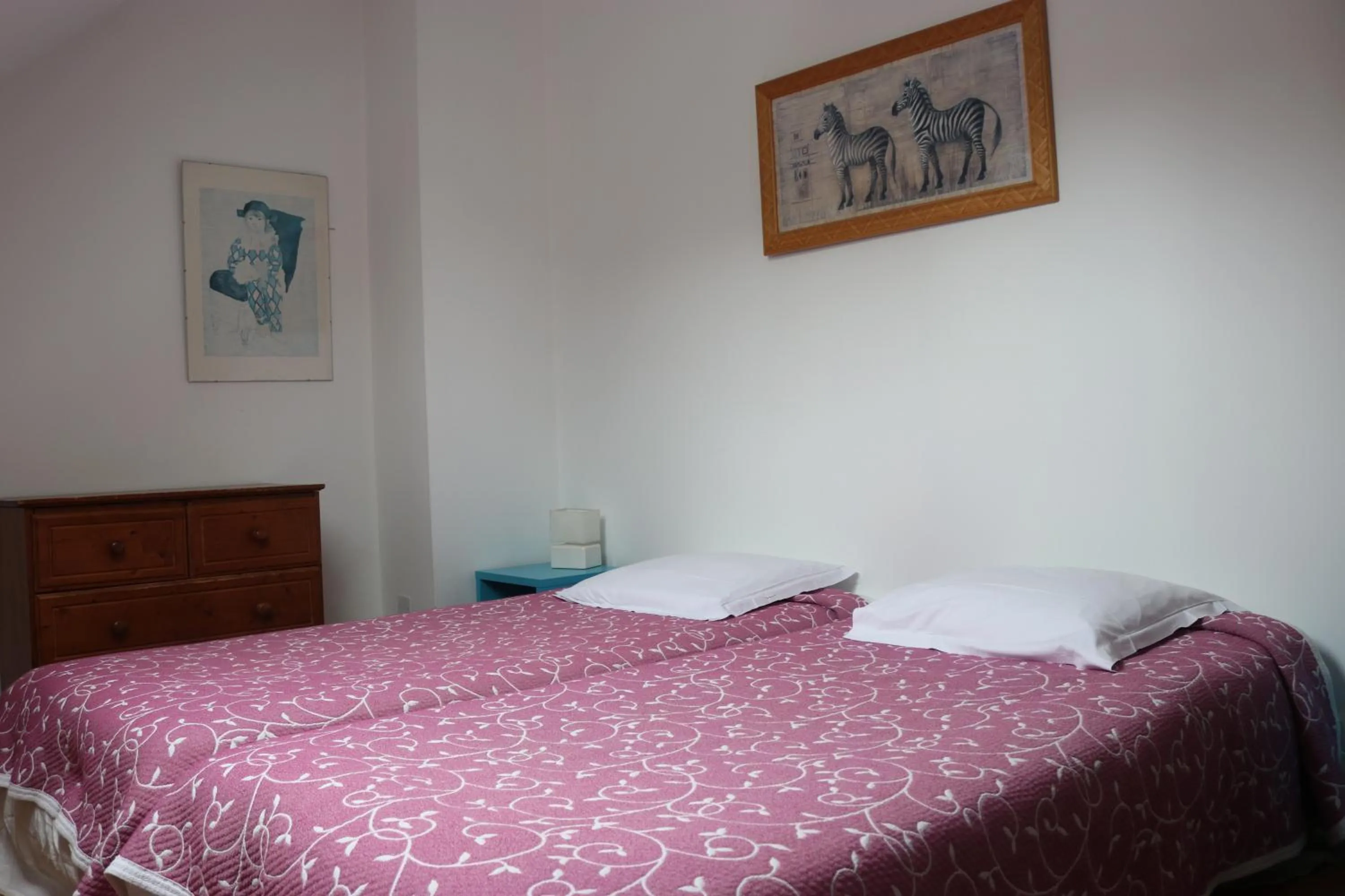 Bedroom, Bed in Maison d'hôtes Moulin du Bas Pesé