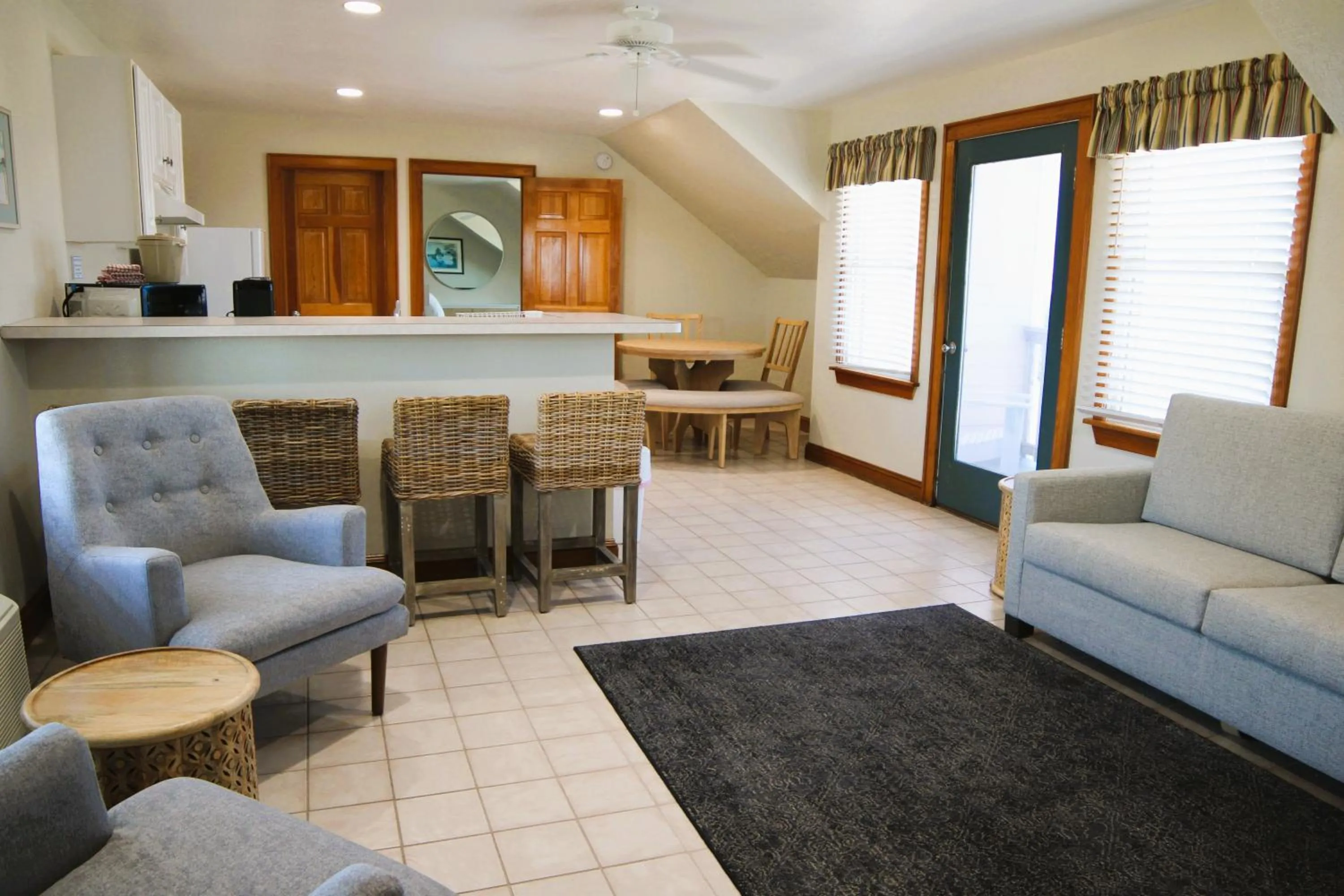 Living room in Pony Island Inn