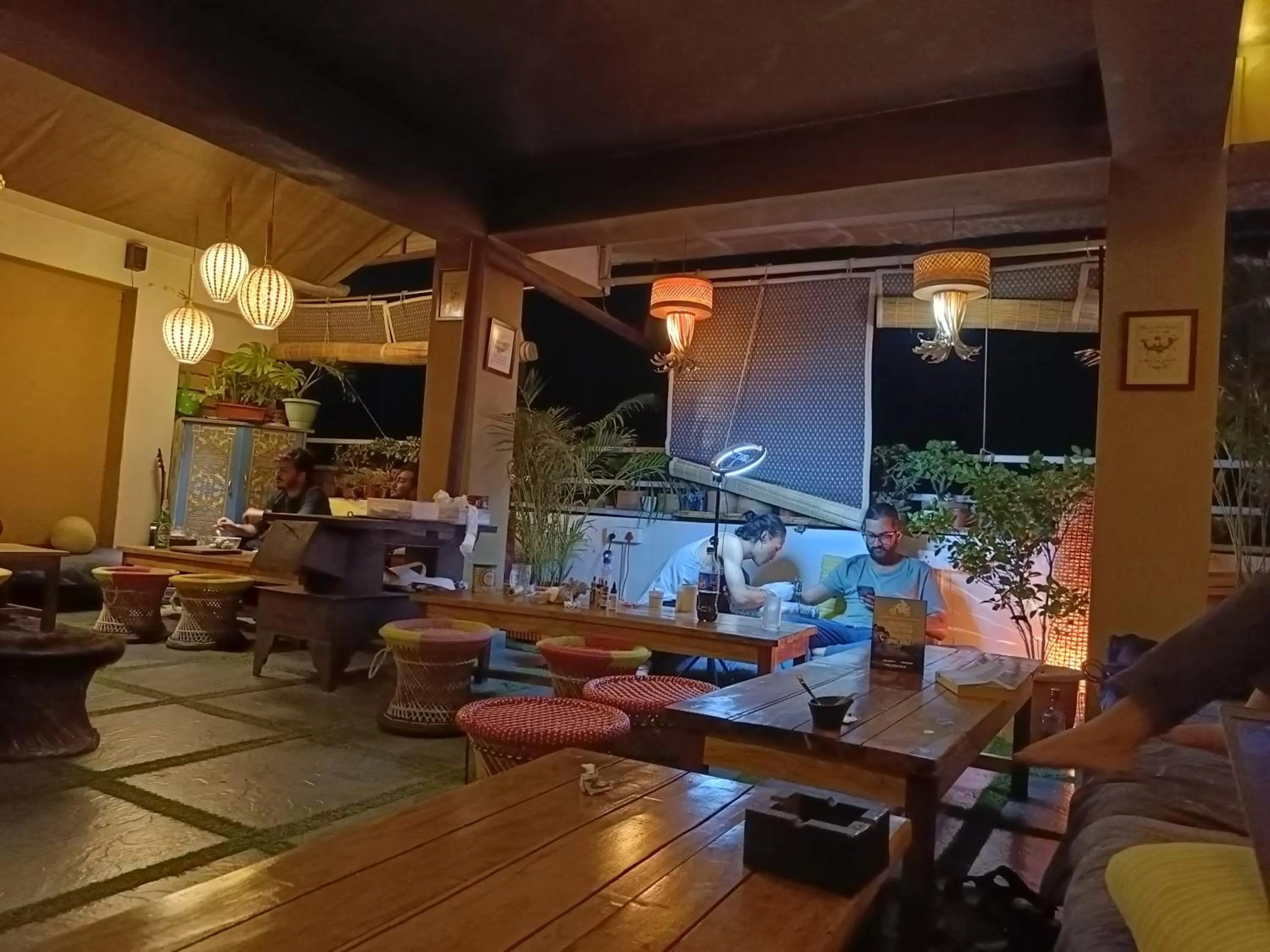 Restaurant/places to eat in Mellow Fellow Hostel