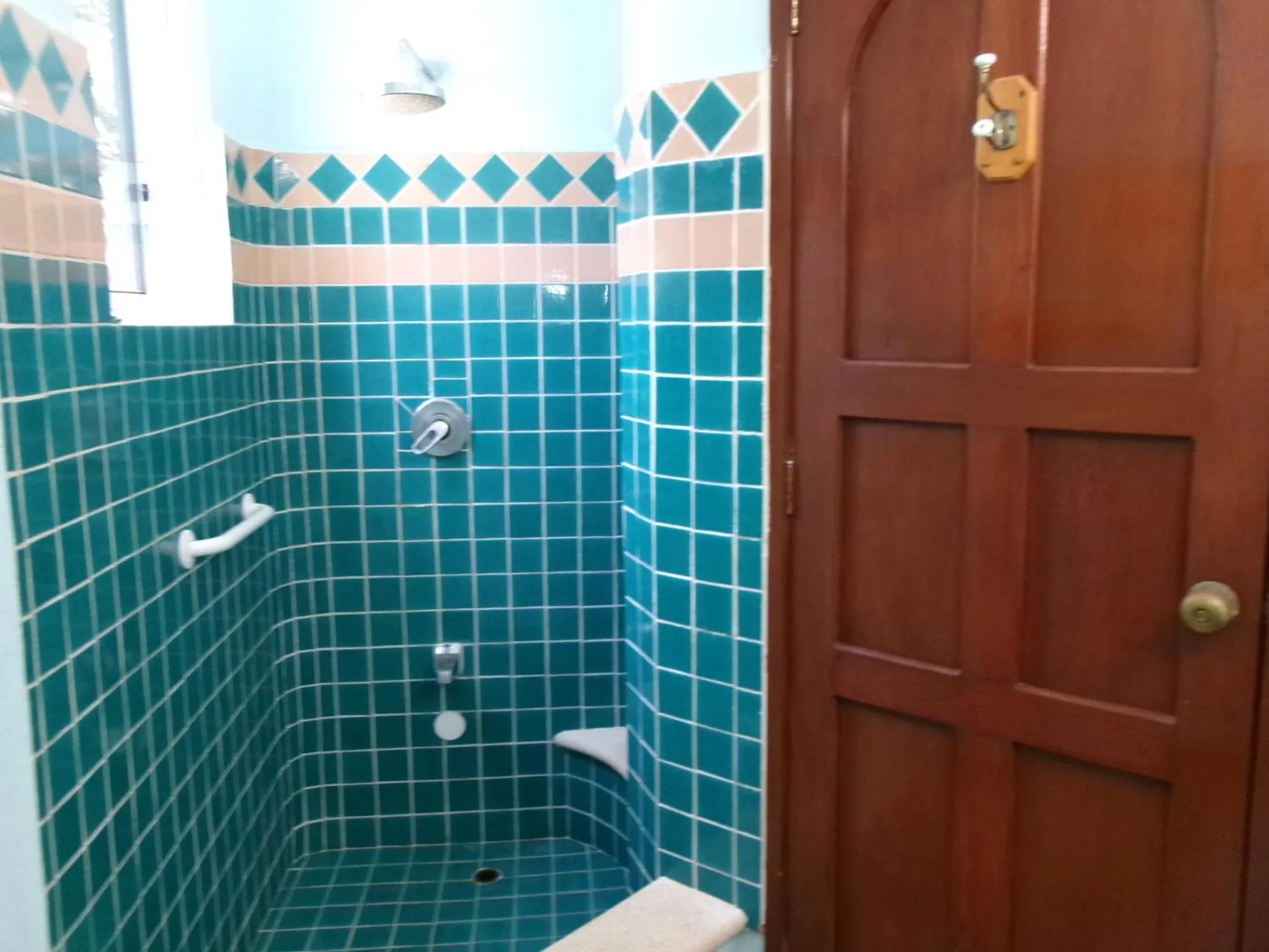 Bathroom in Casa Gatos Suites