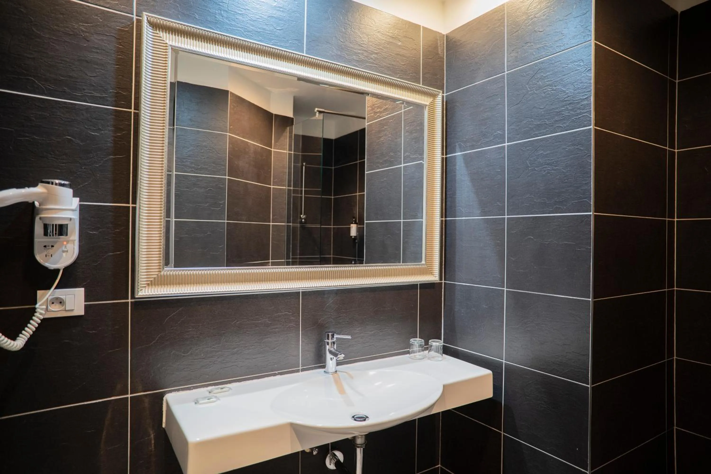 Bathroom in Hotel Assenzio Prague