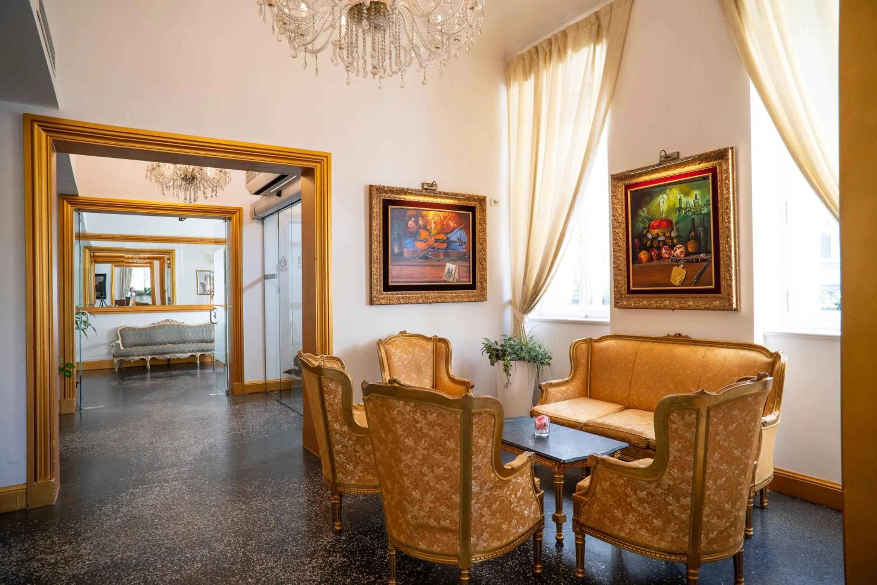 Seating area in Hotel Assenzio Prague