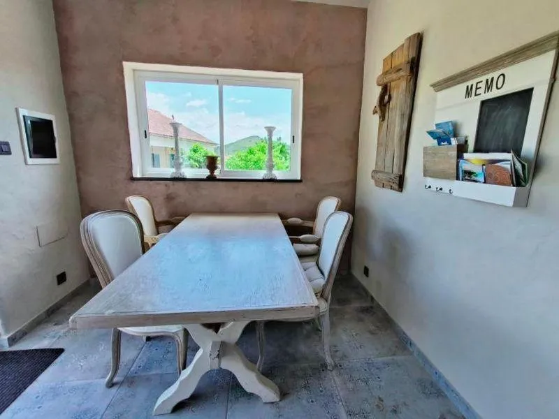 Kitchen or kitchenette in Alegria rustica