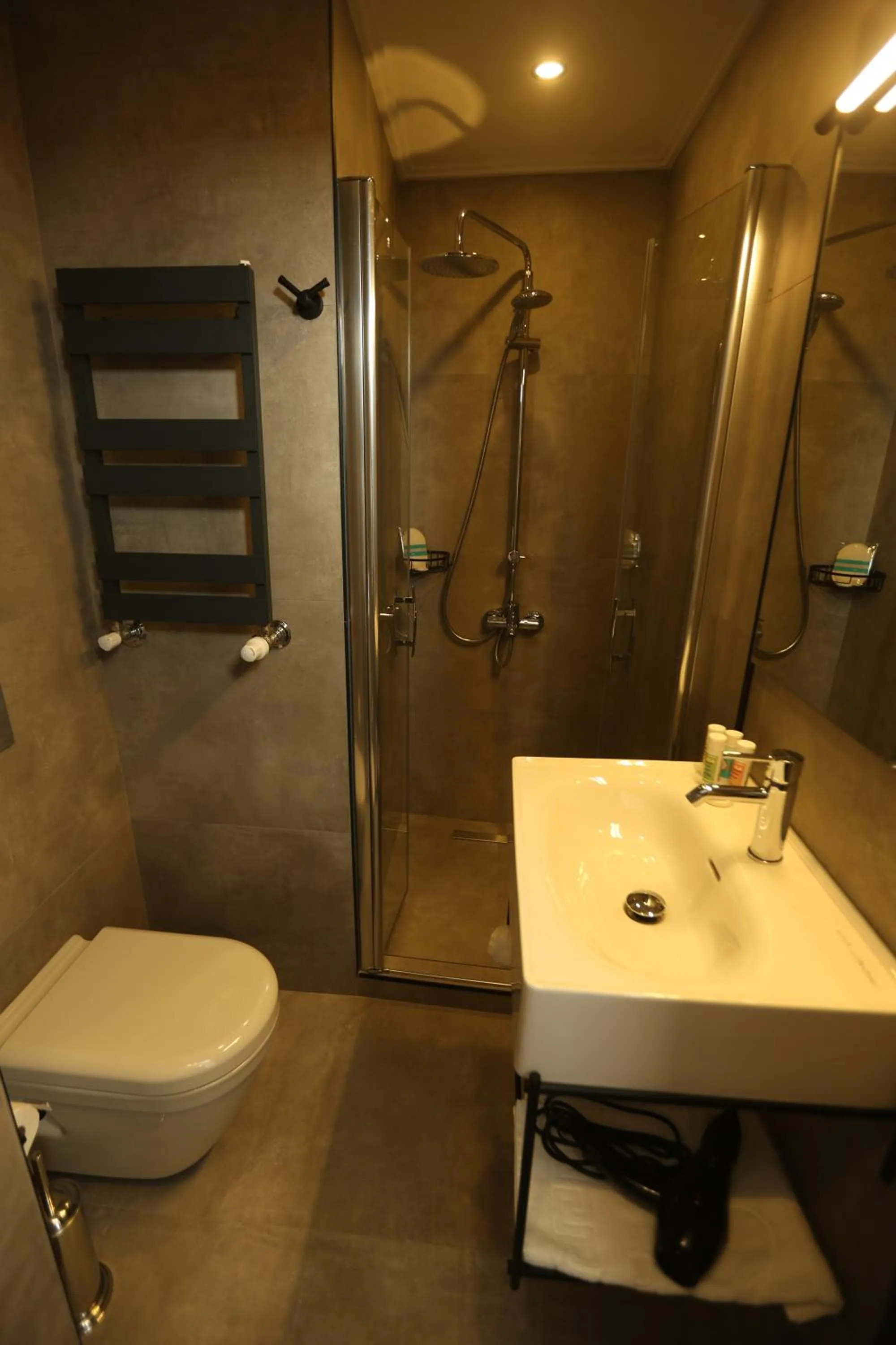 Bathroom in Moja City Hotel