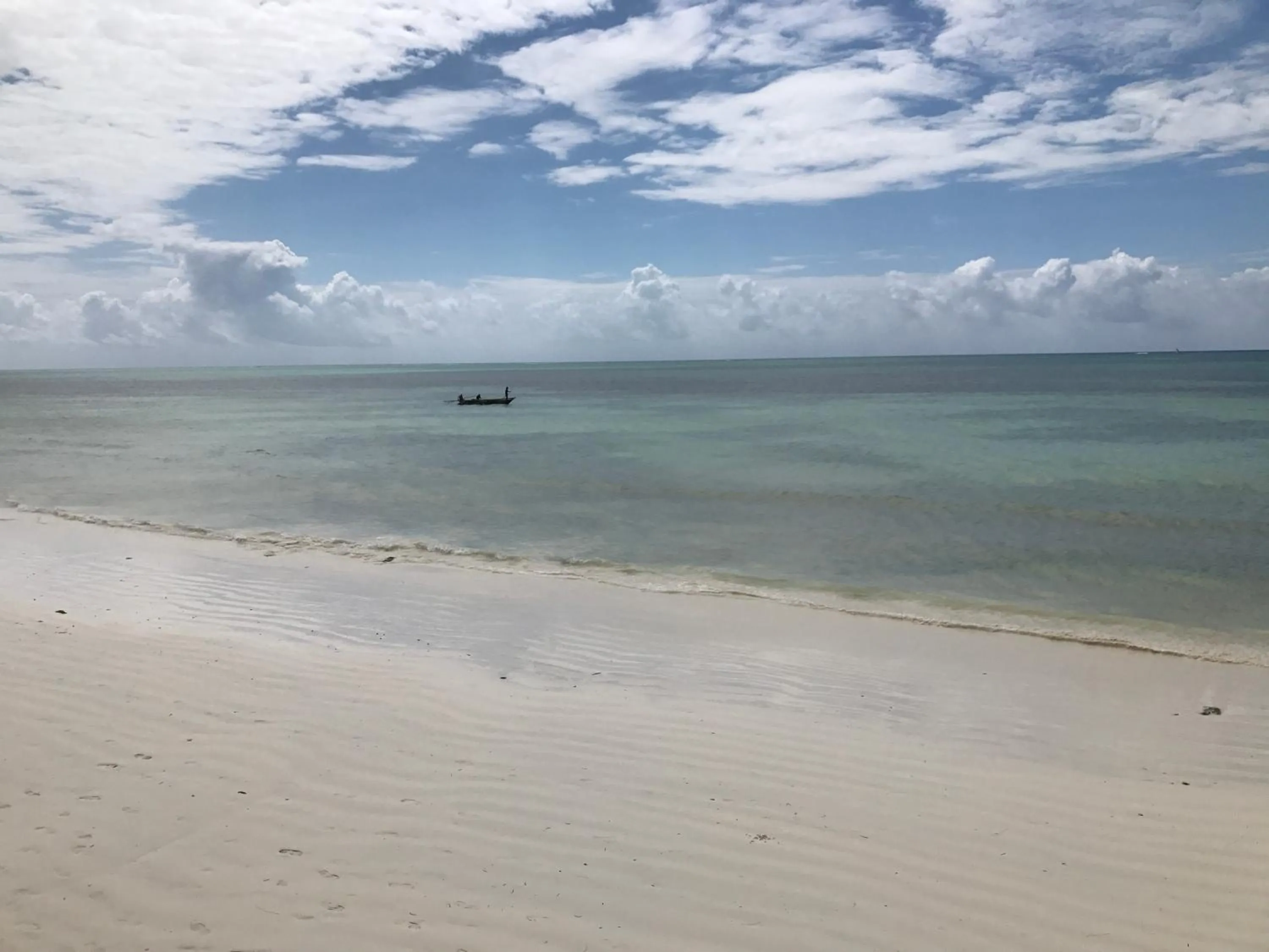 Beach in Mbuyuni Beach Village