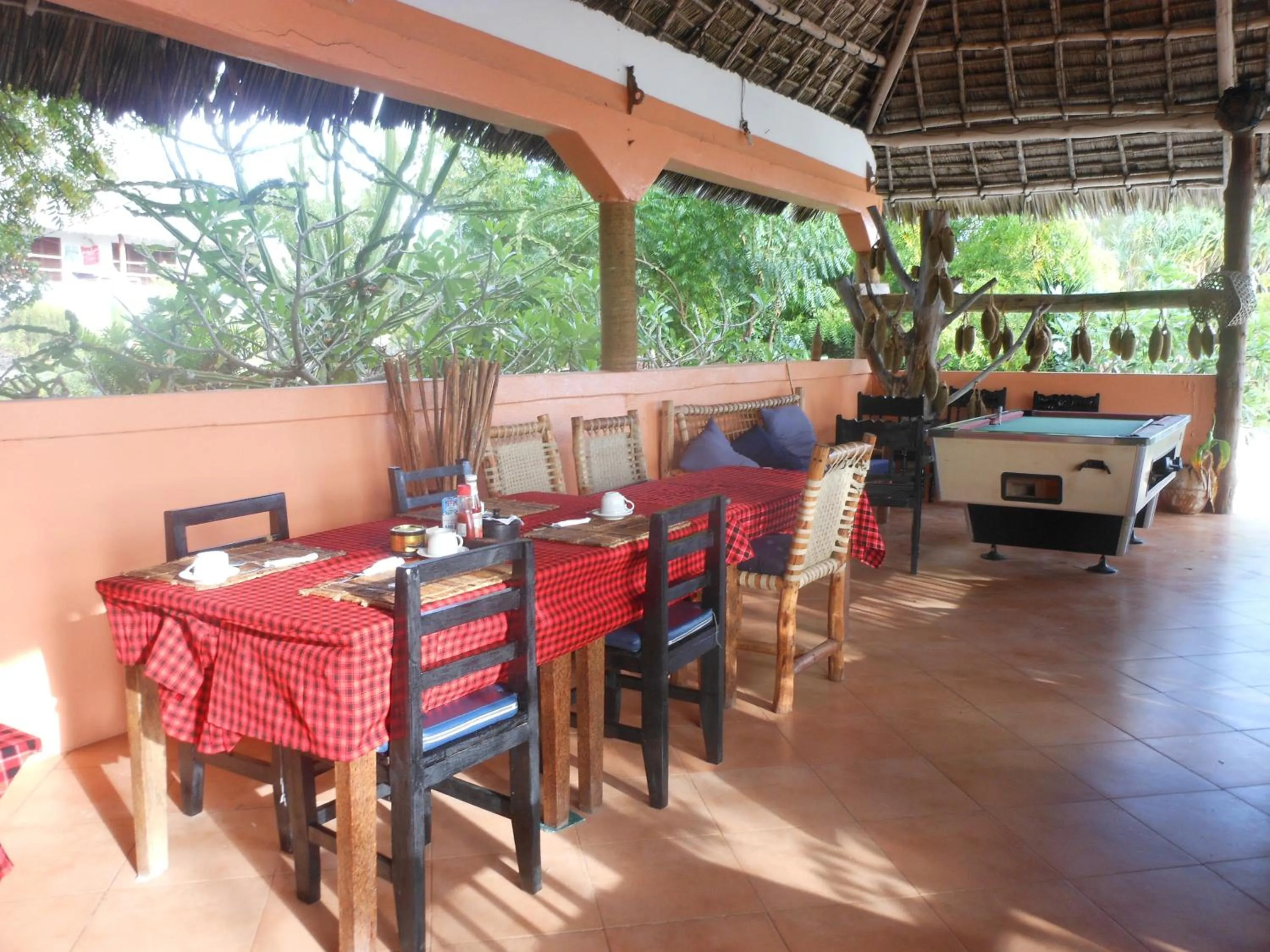 Restaurant/places to eat in Mbuyuni Beach Village