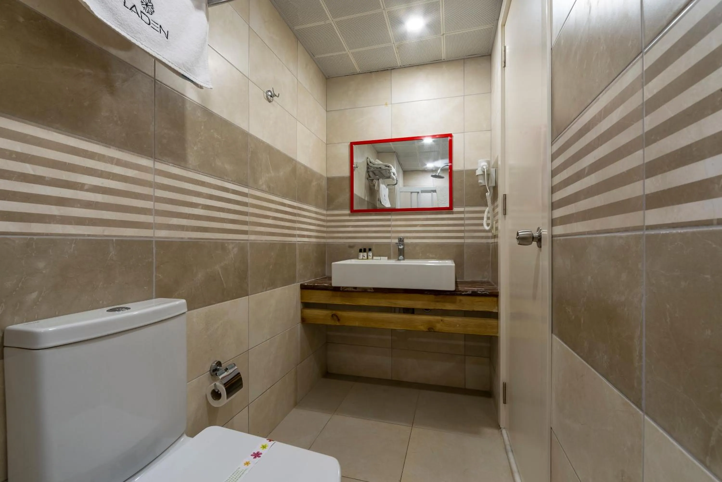 Bathroom in laden hotel bodrum