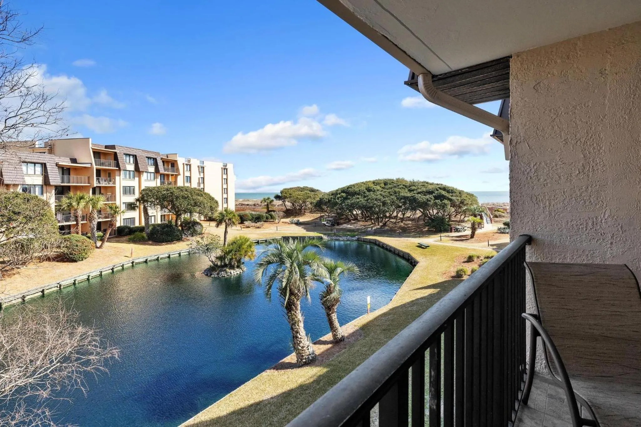 Patio in Seawatch at Island Club