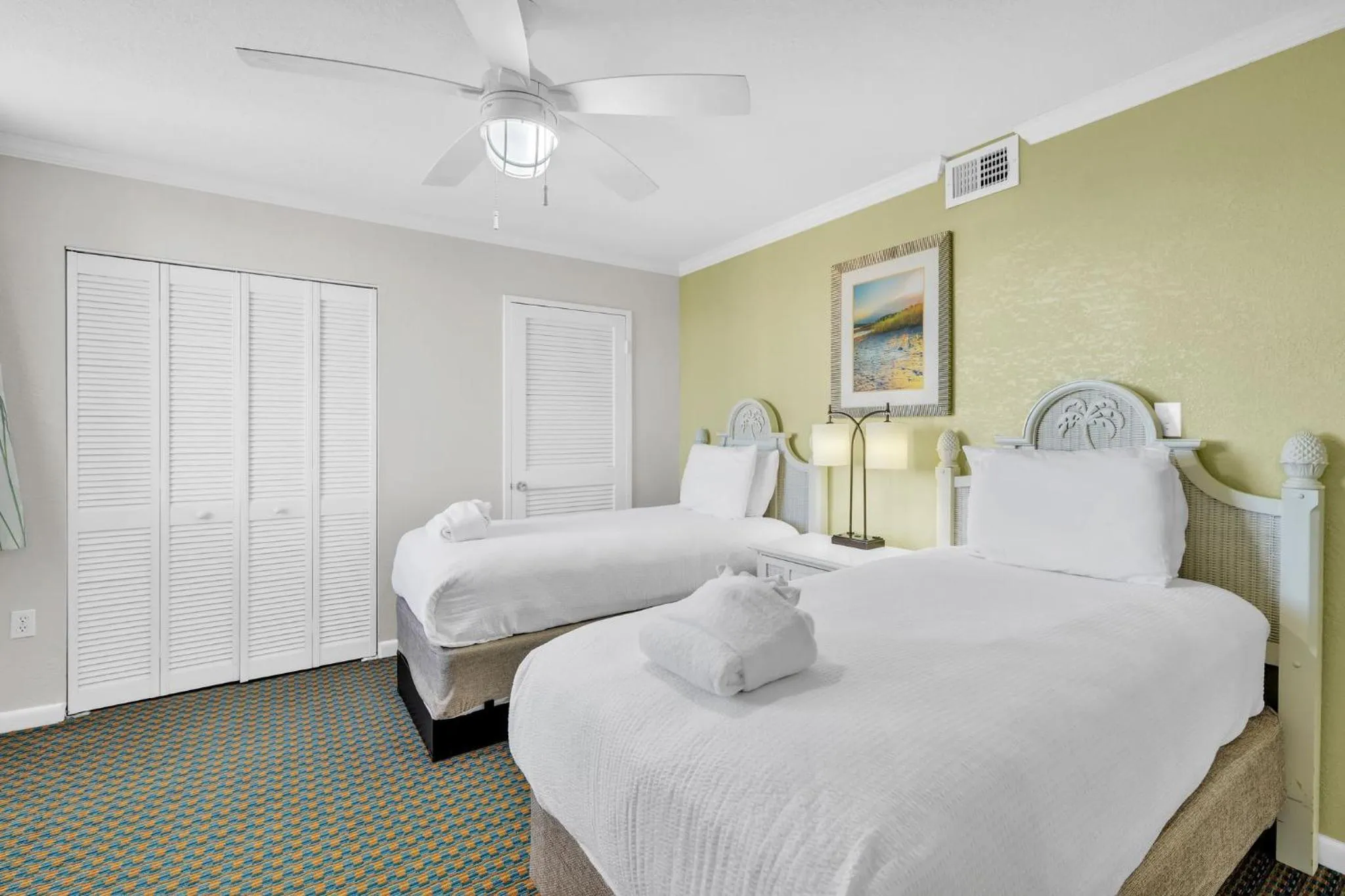 Bed in Seawatch at Island Club