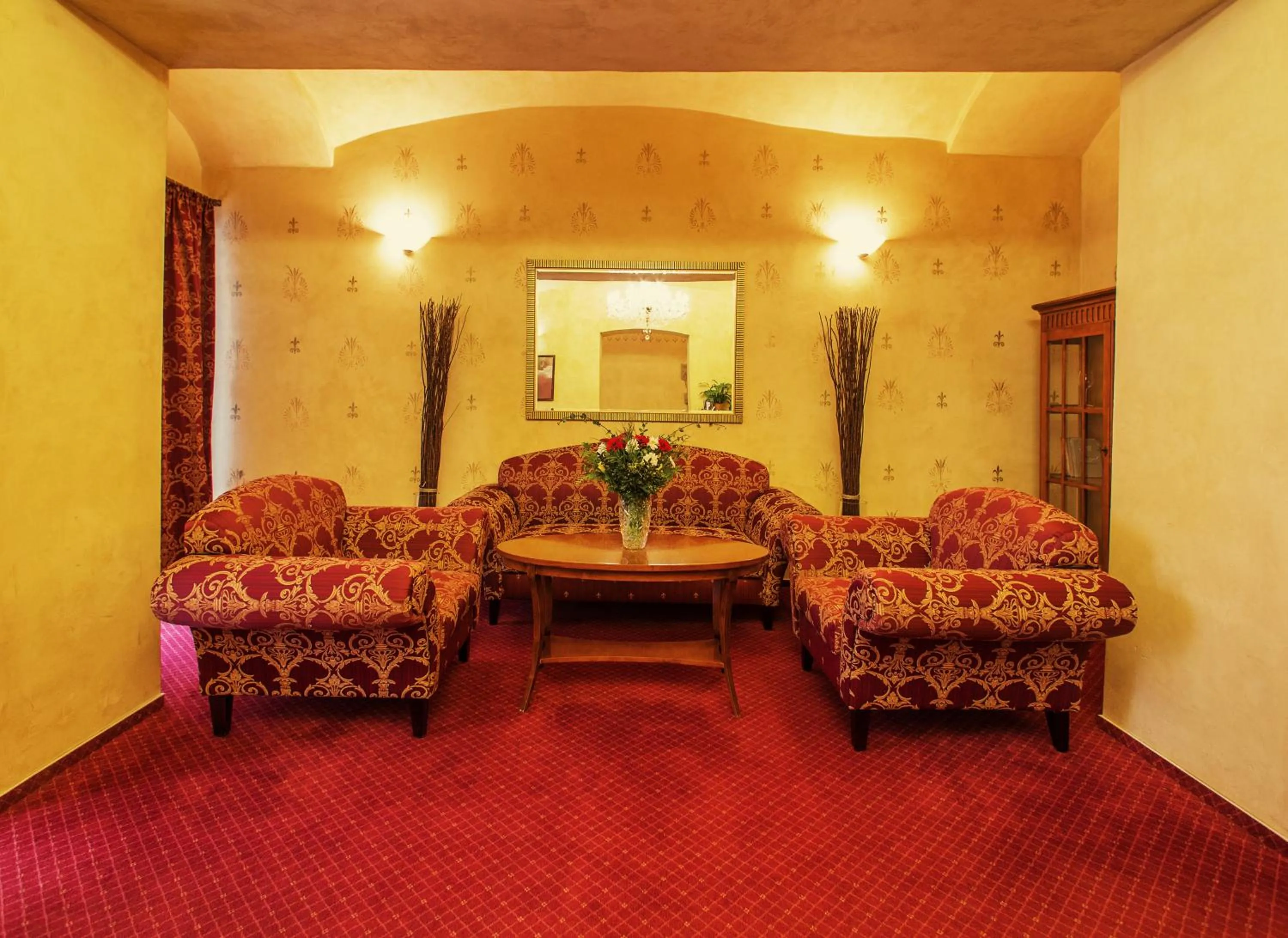 Lobby or reception in Hotel Rous