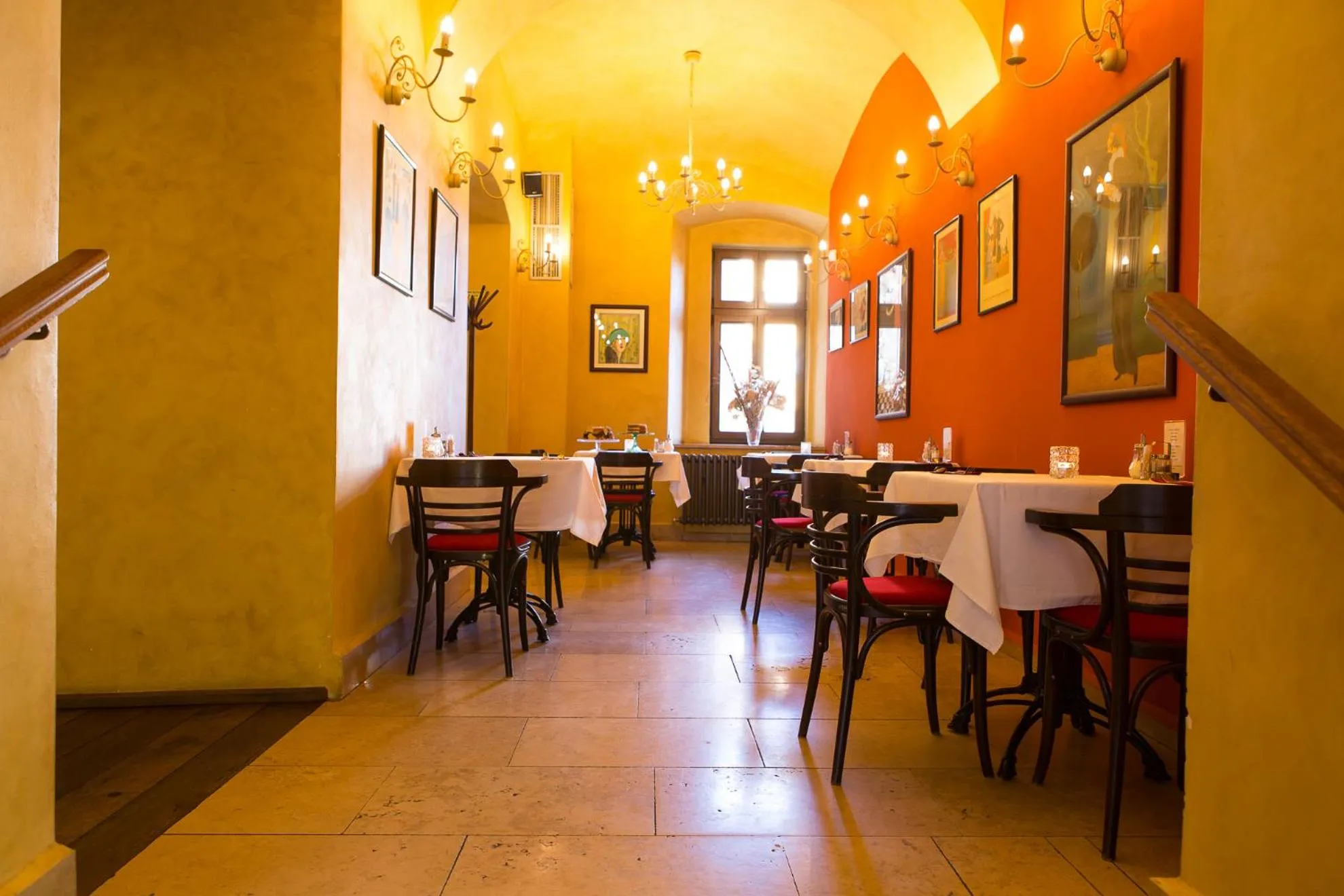 Breakfast in Hotel Rous