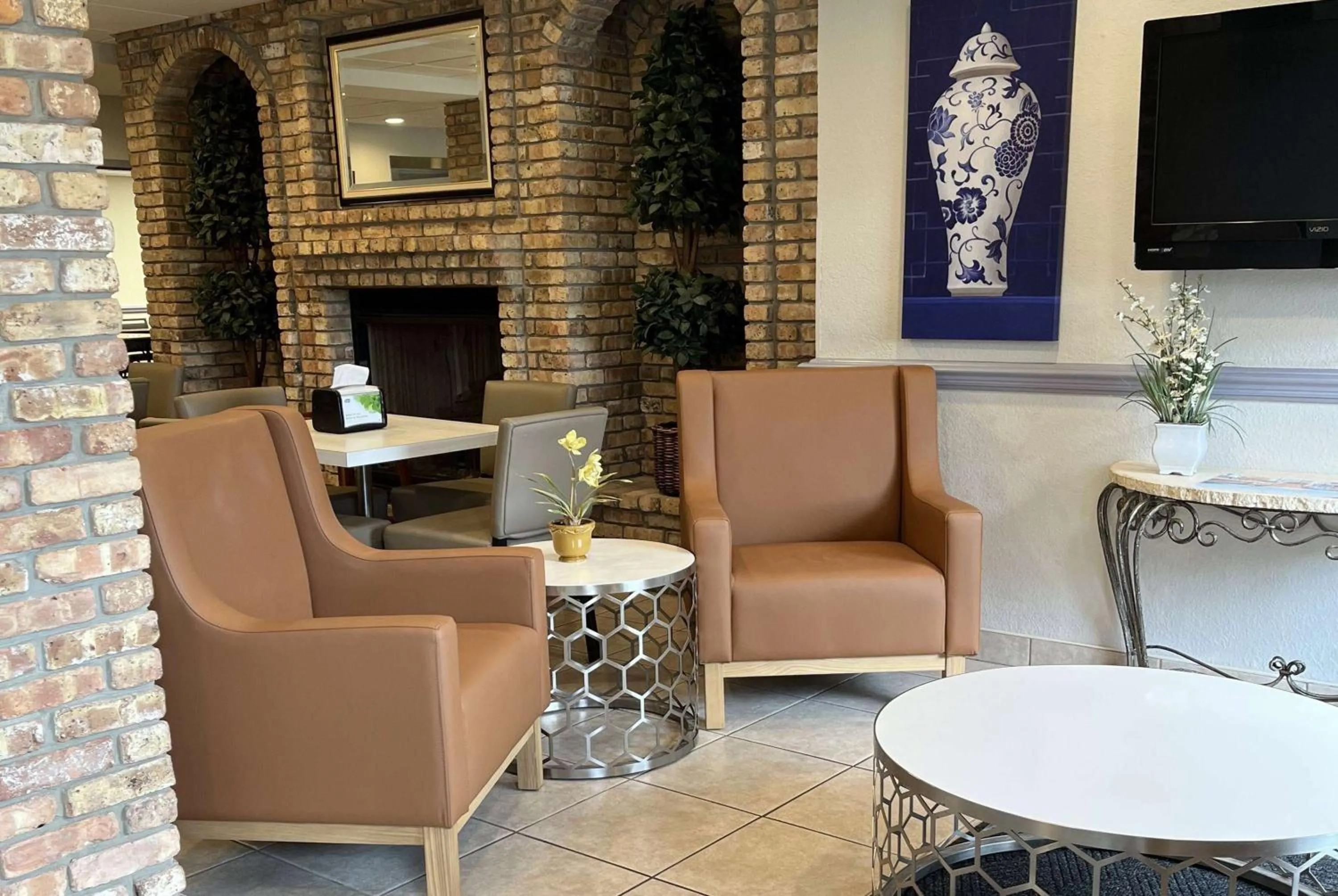 Lobby or reception in Microtel Inn and Suites by Wyndham - Lady Lake/ The Villages