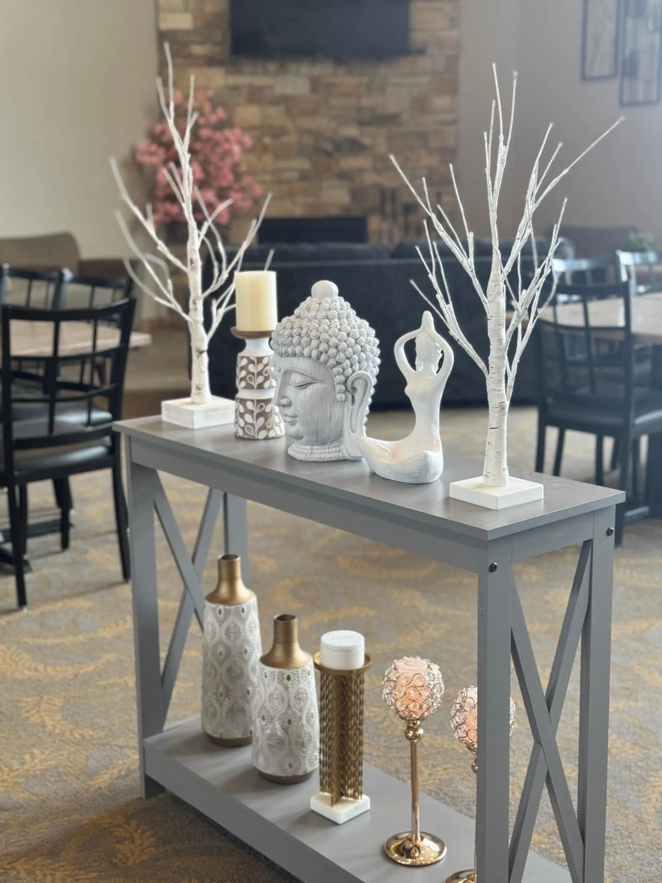 Decorative detail in Qube Hotel - Polk City