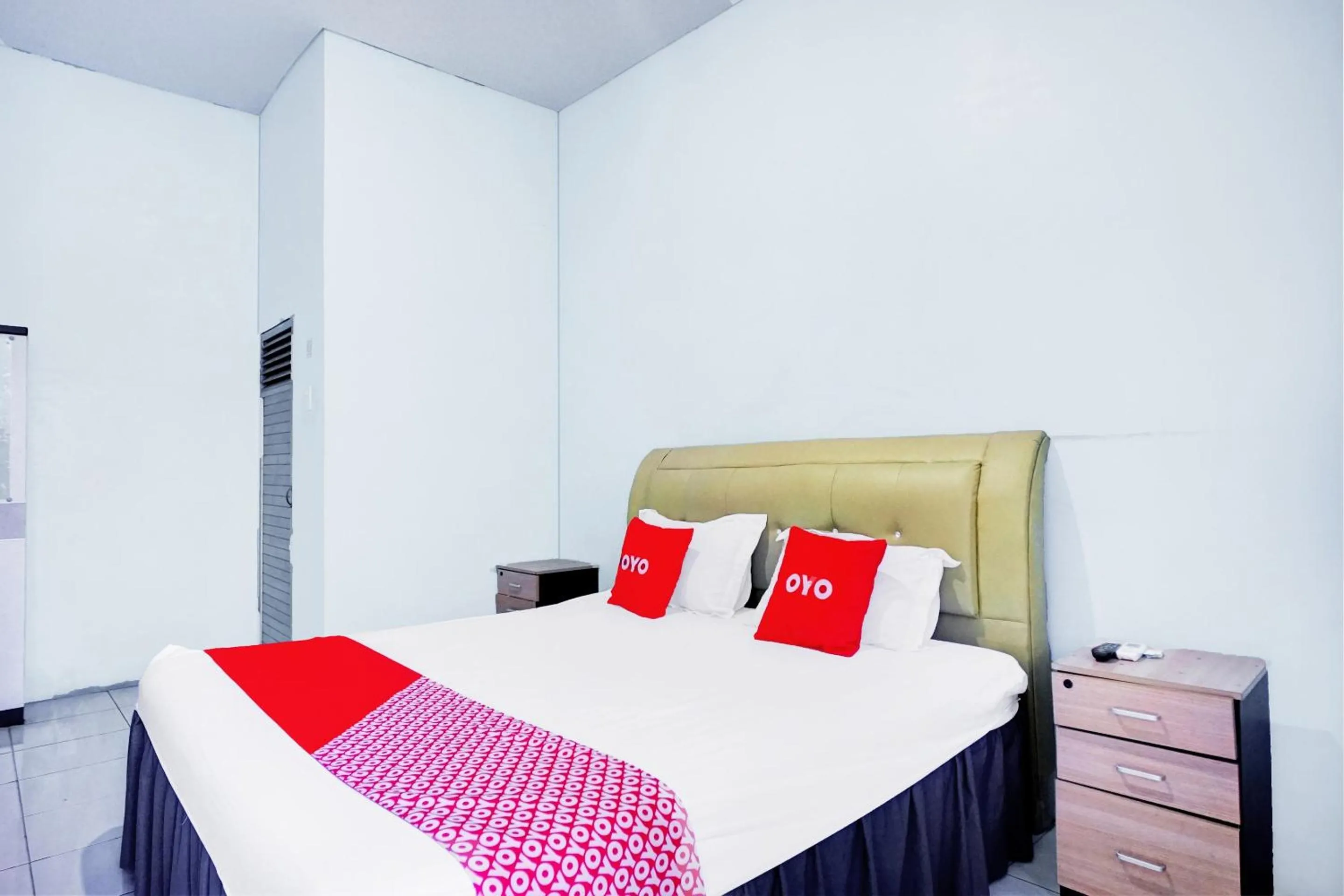 Bedroom in Hotel O Home Stay Kembar Syariah