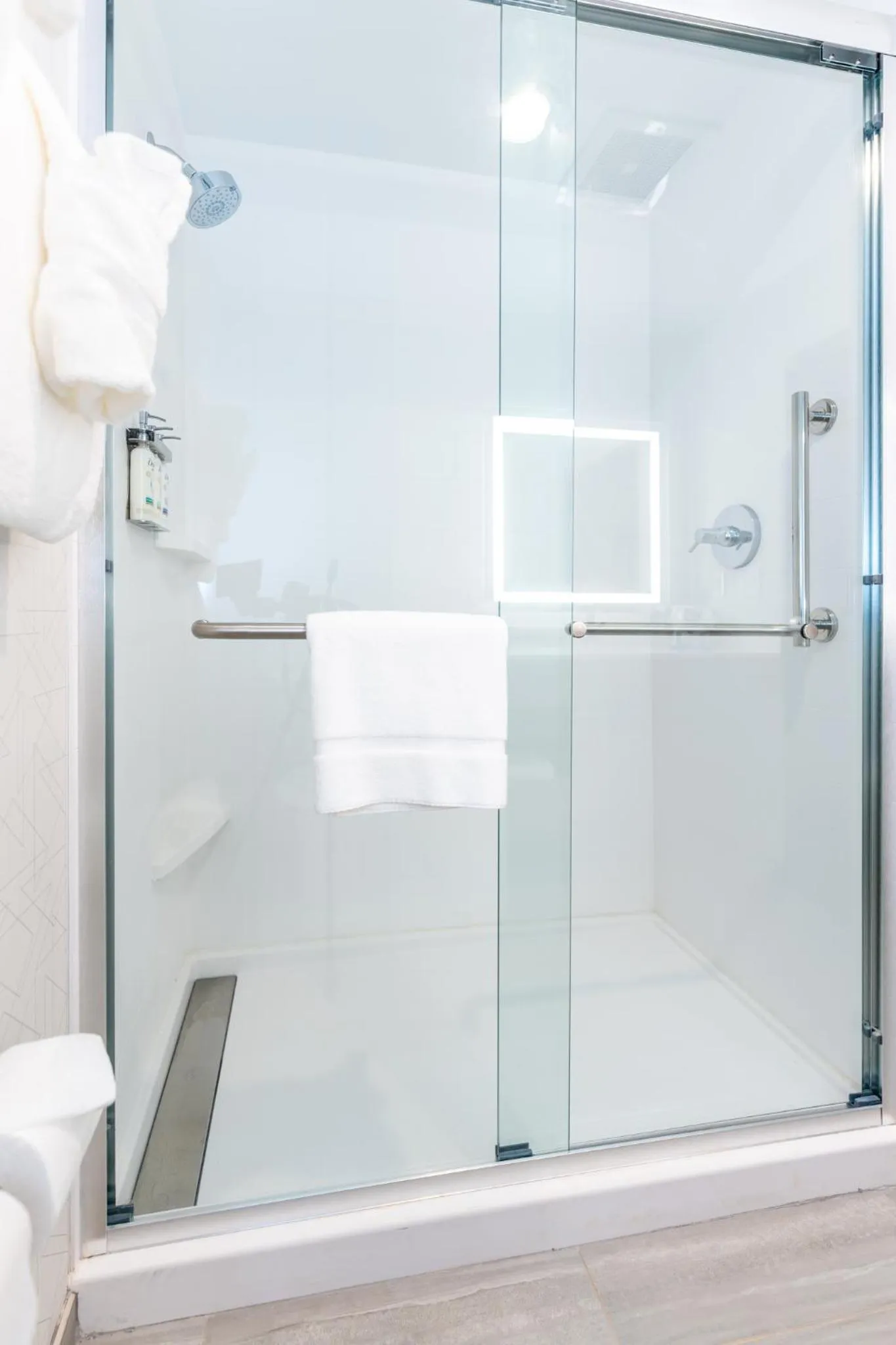 Bathroom in Holiday Inn Express & Suites Charlottesville by IHG