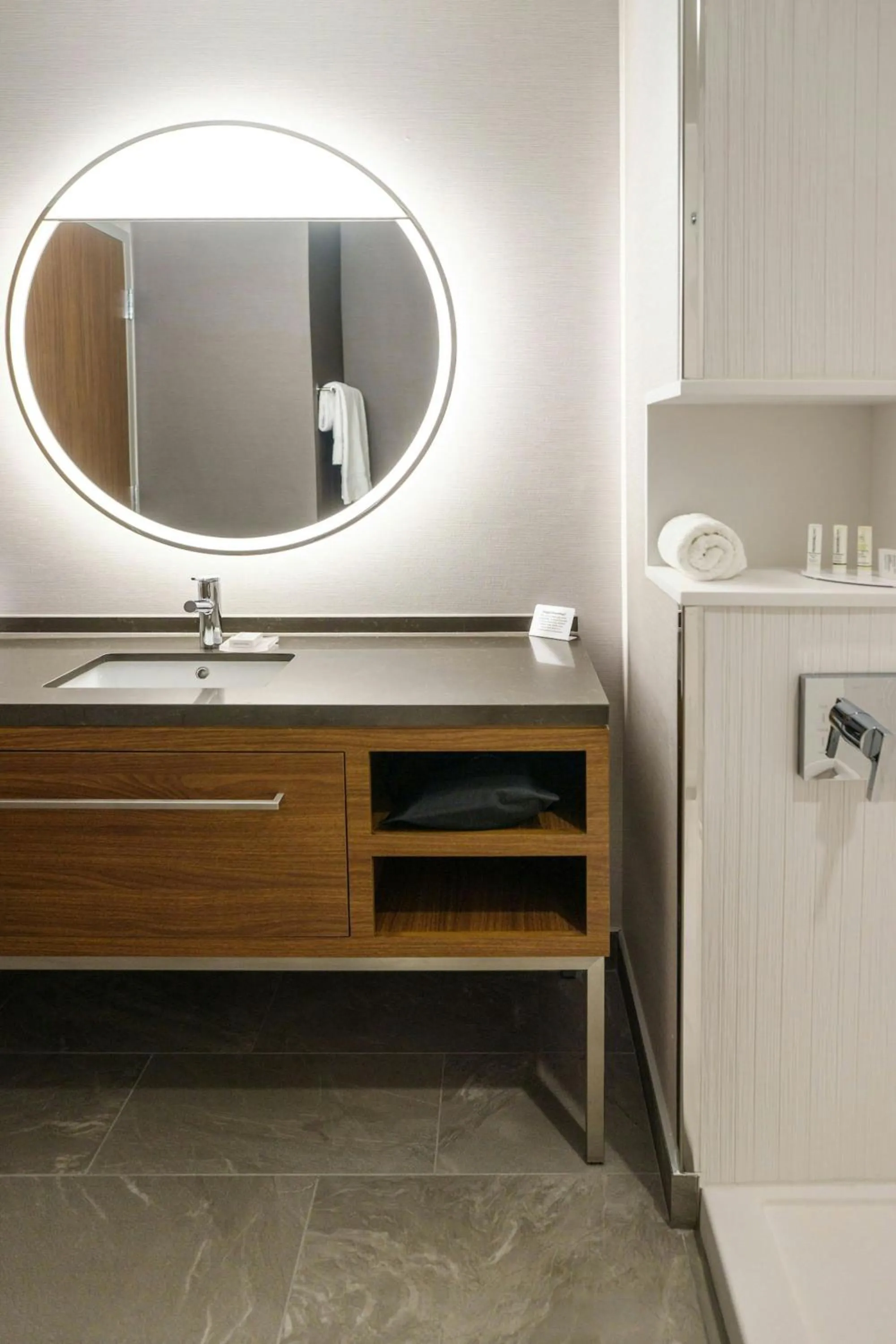 Bathroom in Courtyard by Marriott Indianapolis Fishers