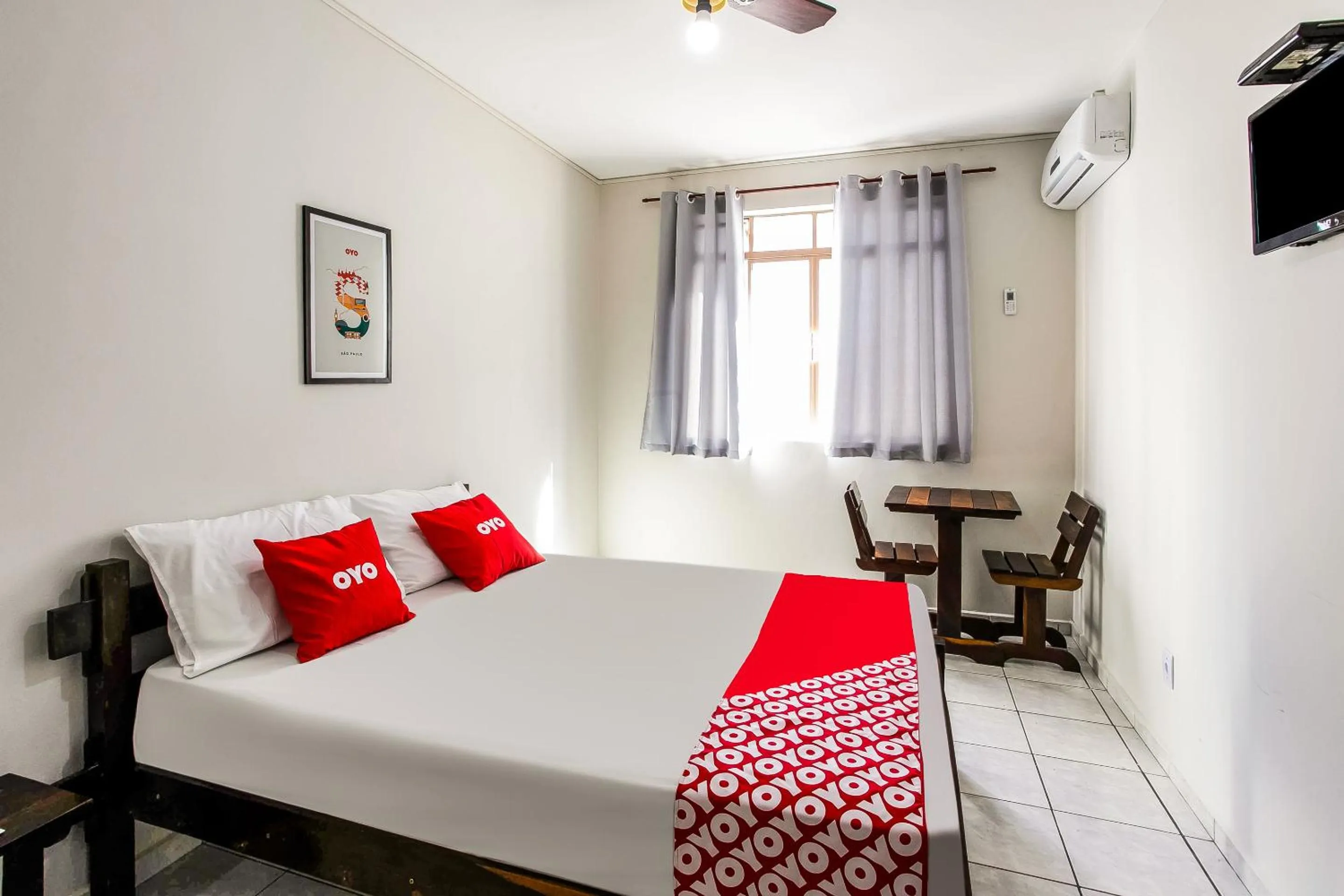 Bedroom in OYO Hotel Nobrega Aeroporto de Congonhas, São Paulo