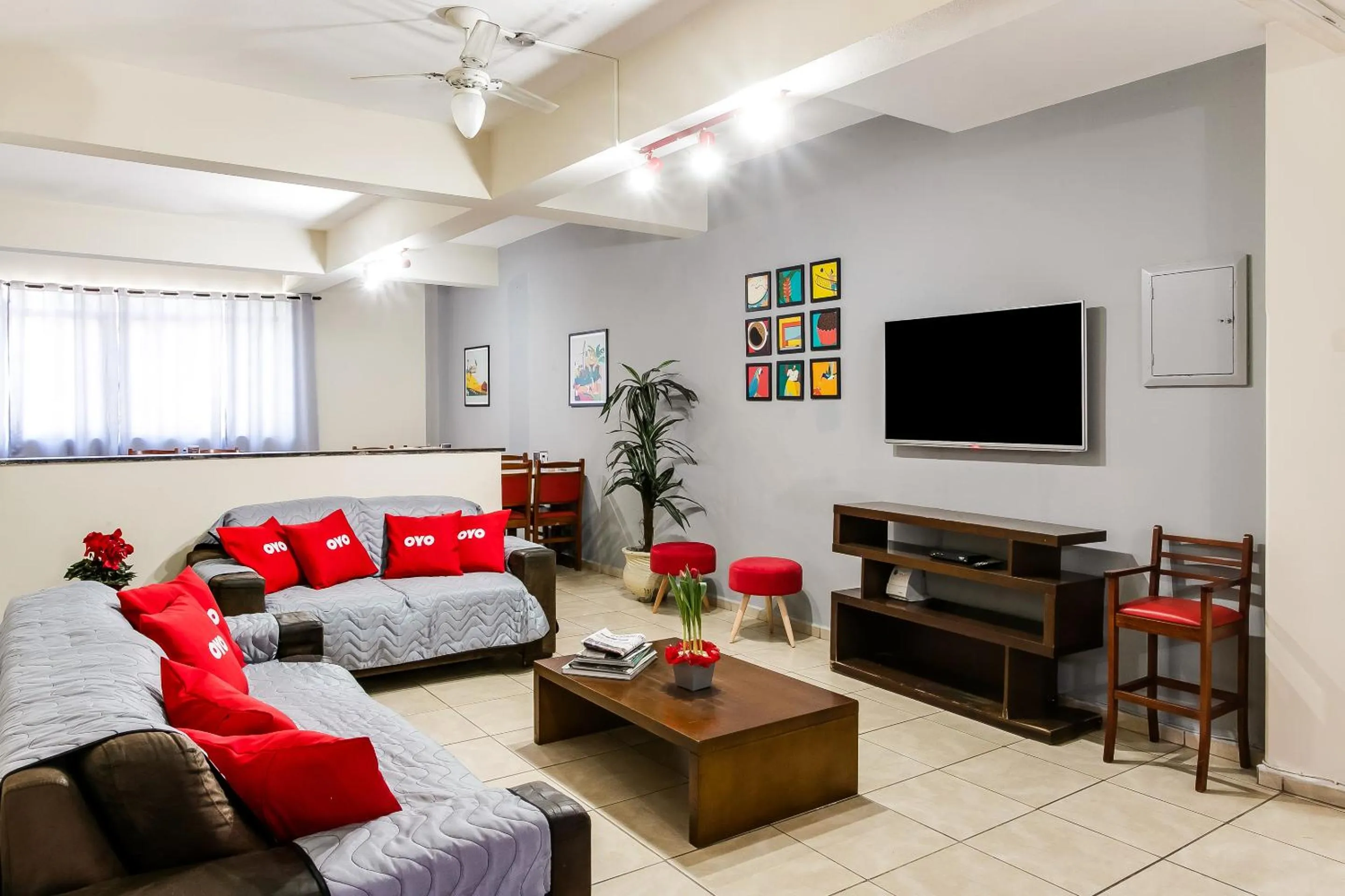 Lobby or reception in OYO Hotel Nobrega Aeroporto de Congonhas, São Paulo