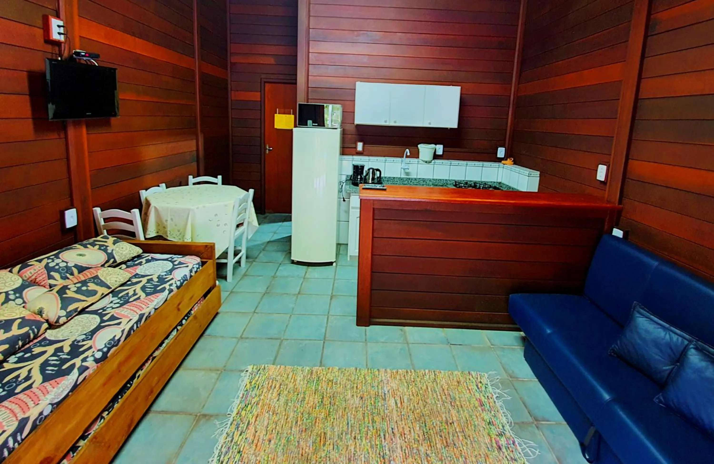 Kitchen or kitchenette, Bed in Pousada Don Pablo