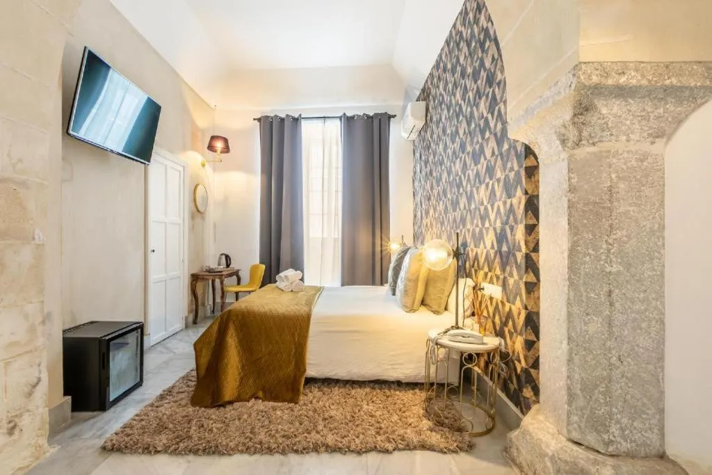 Bedroom, Bed in Catedral Suites Jerez