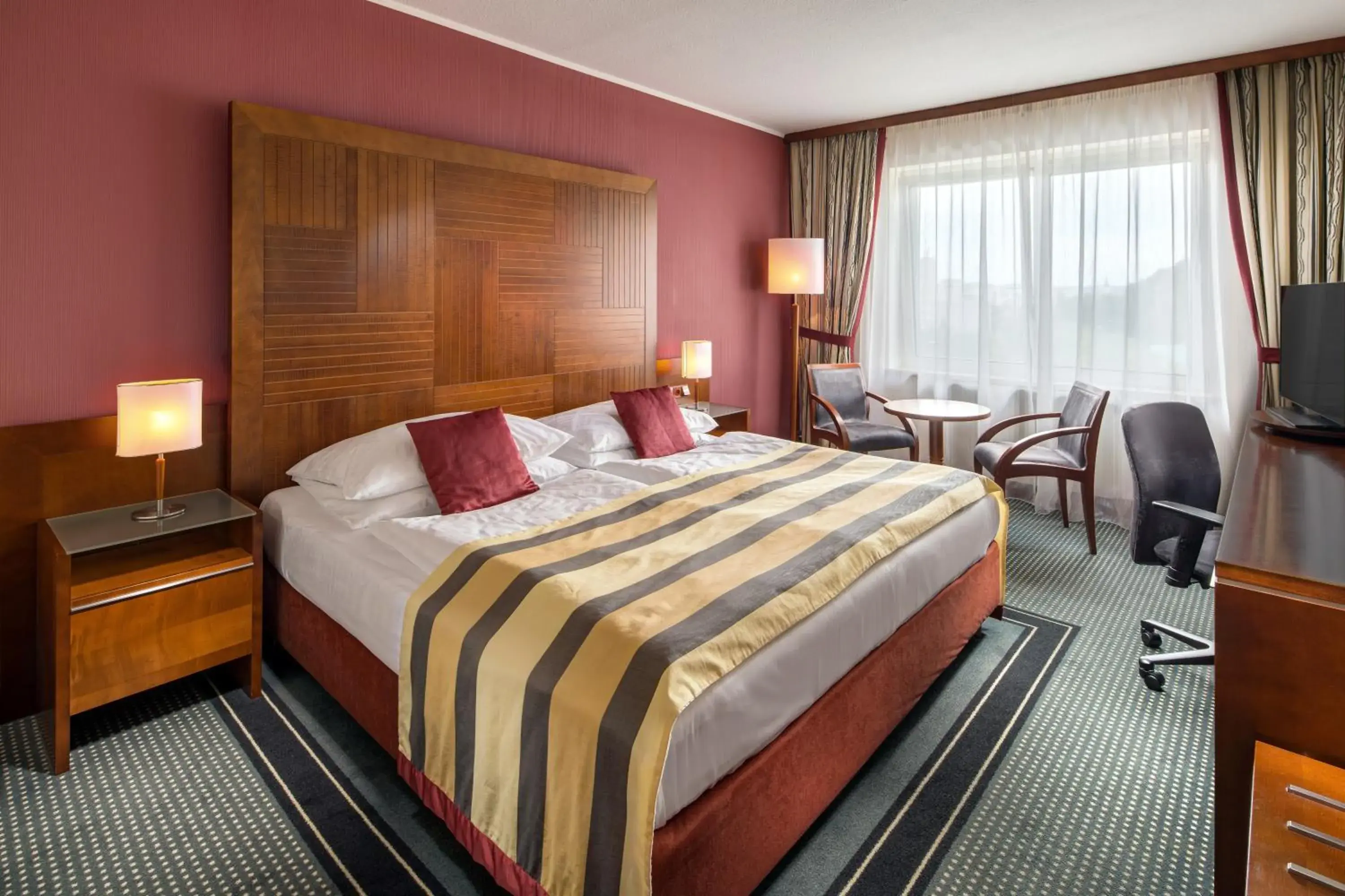 Deluxe King Room in Quality Hotel Brno Exhibition Centre Deluxe King Room in Quality Hotel Brno Exhibition Centre