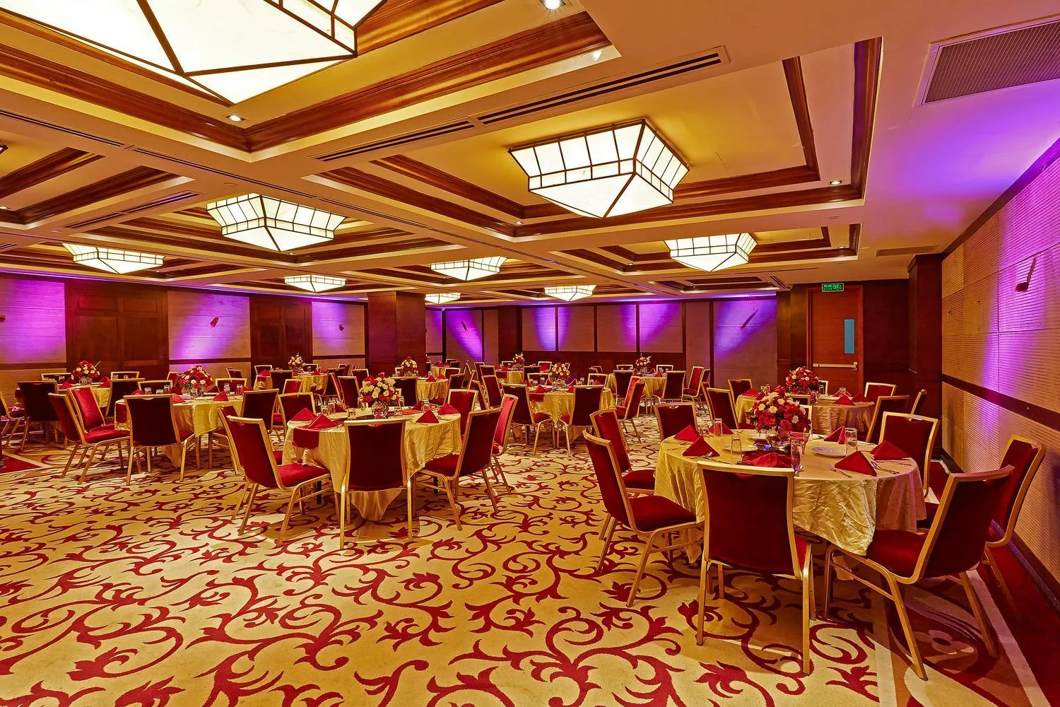 Banquet/Function facilities in Six Seasons Hotel