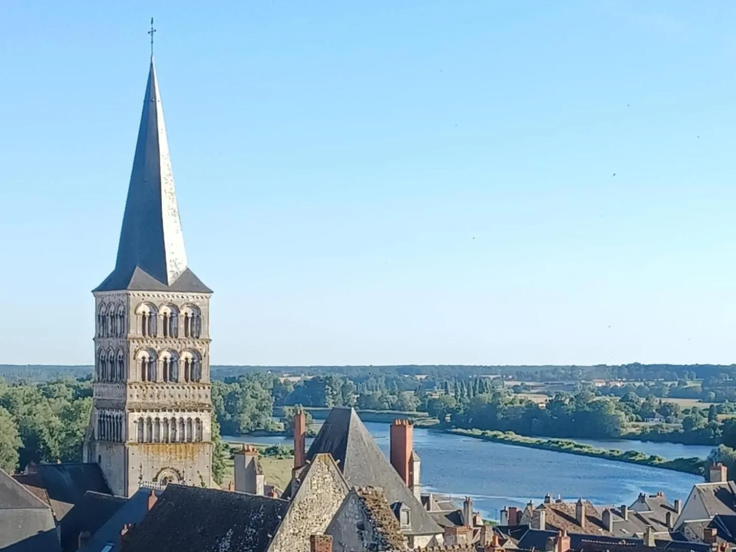 Nearby landmark in Chambre d'hôtes "Au bord de Loire"