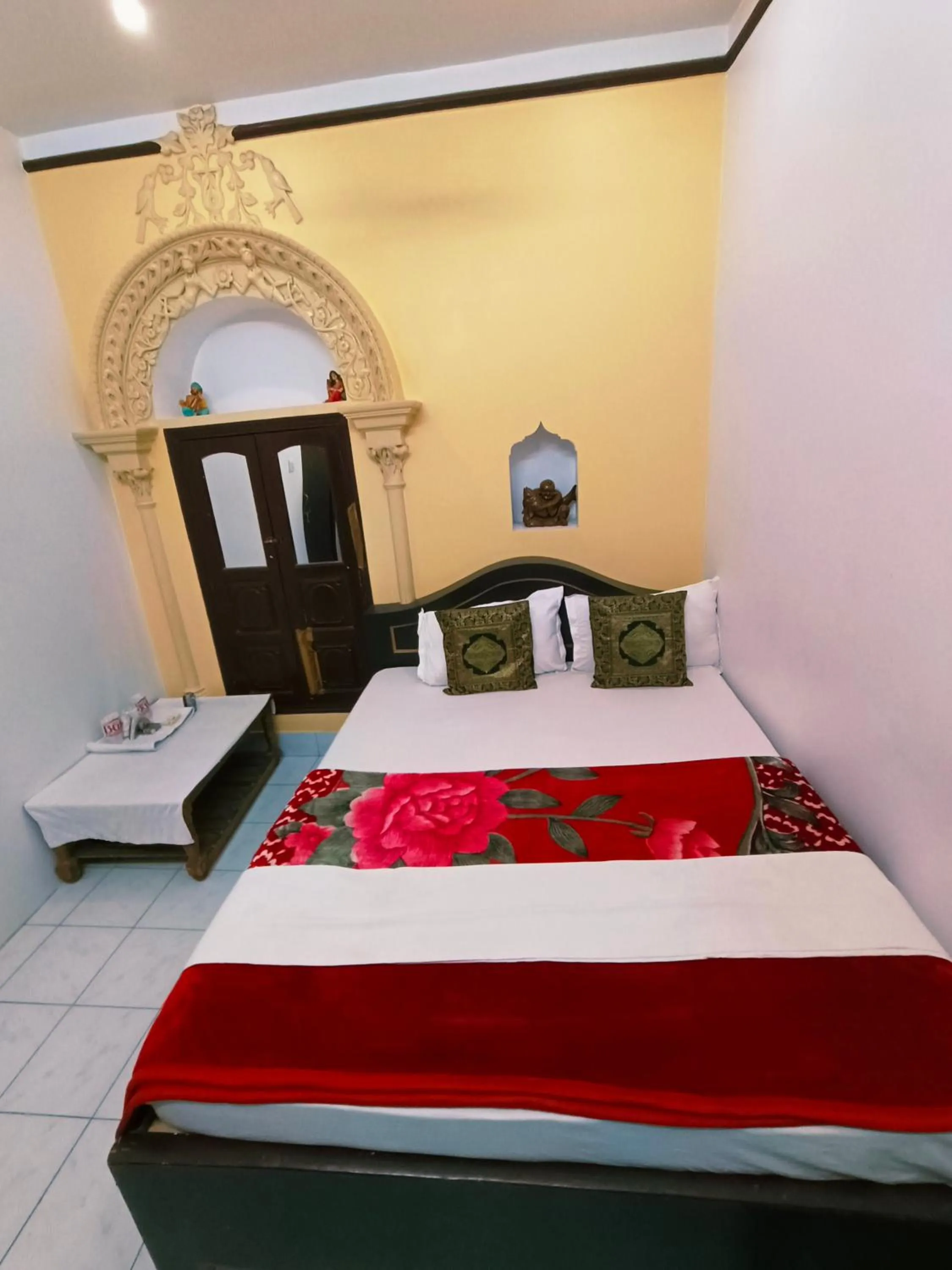 Bedroom, Bed in Baba Guest House