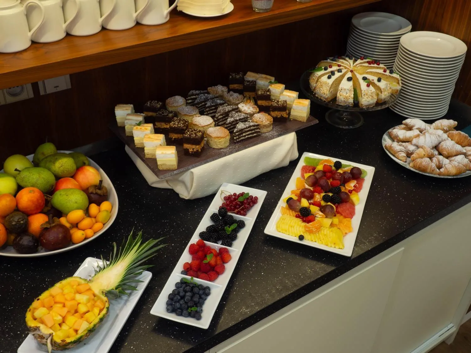 Restaurant/places to eat in Amarilis